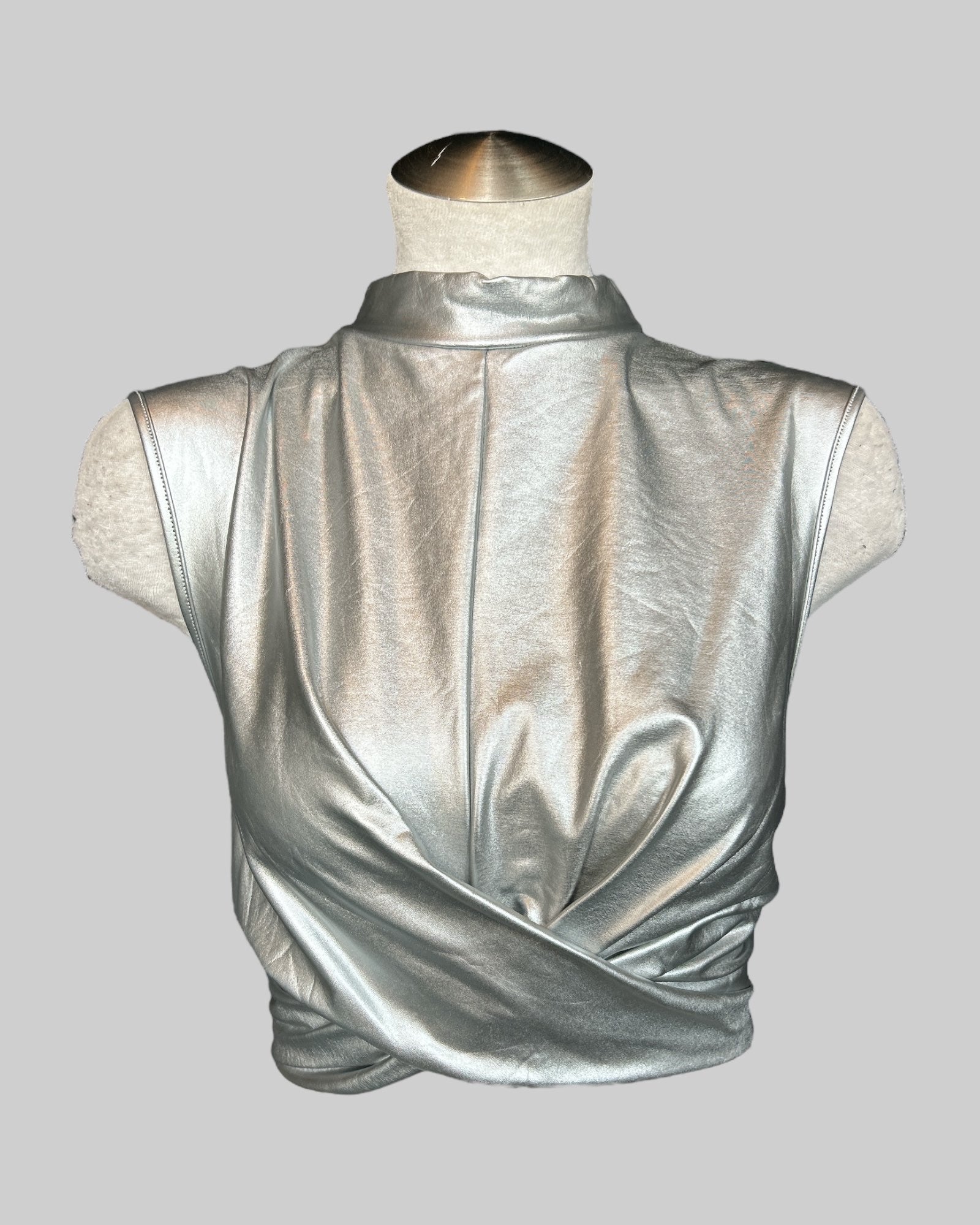 XL metallic twist bottom crop top with mock neck