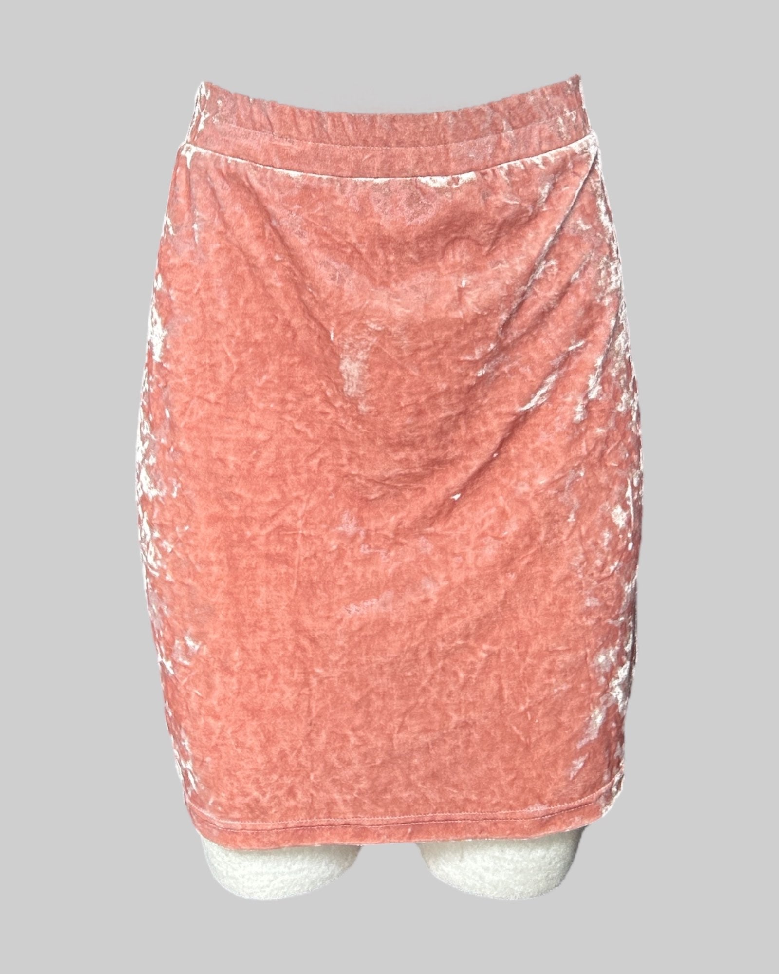 OX very stretchy pink crushed velvet short skirt,