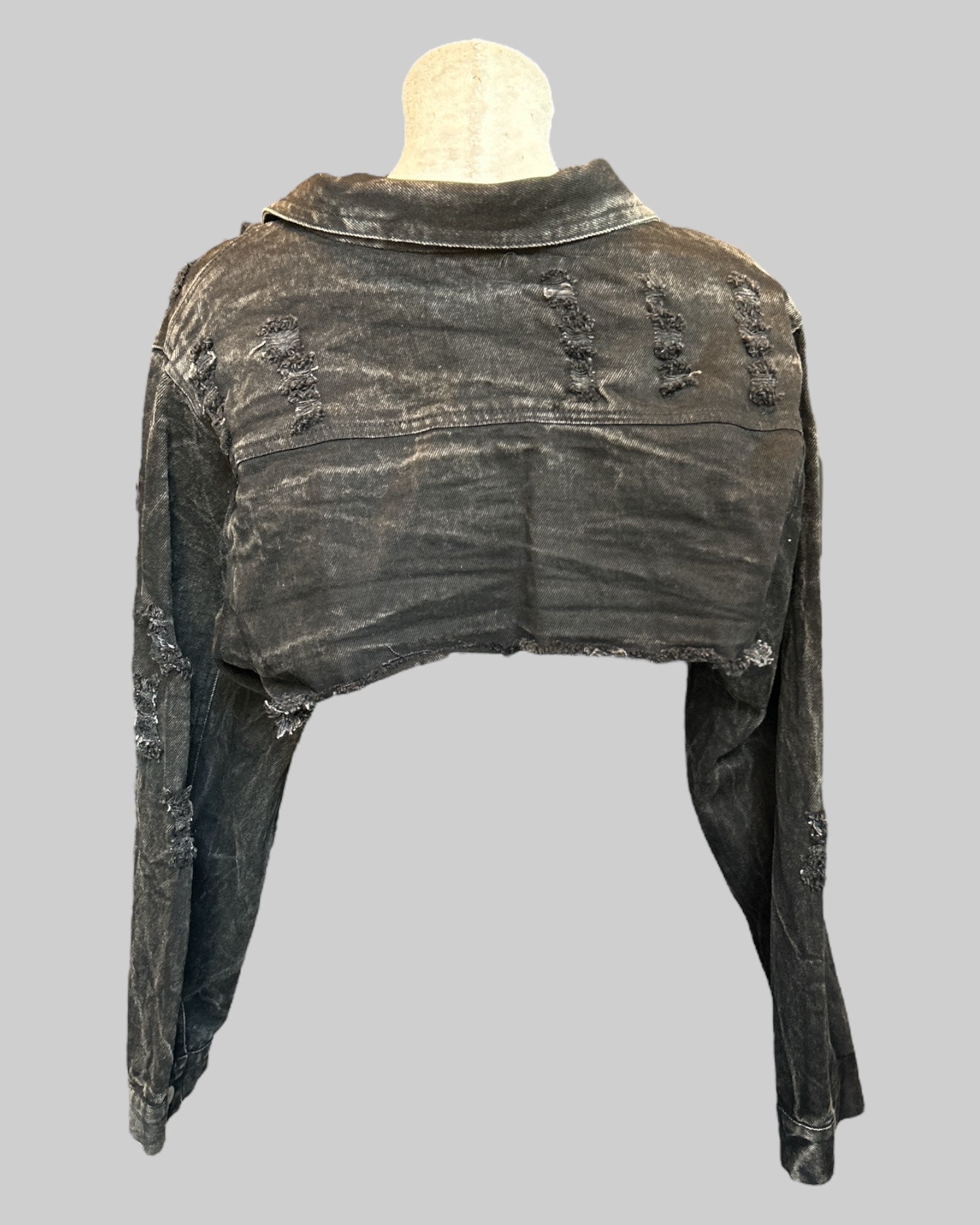 2x black cropped distressed denim jacket with chest pockets