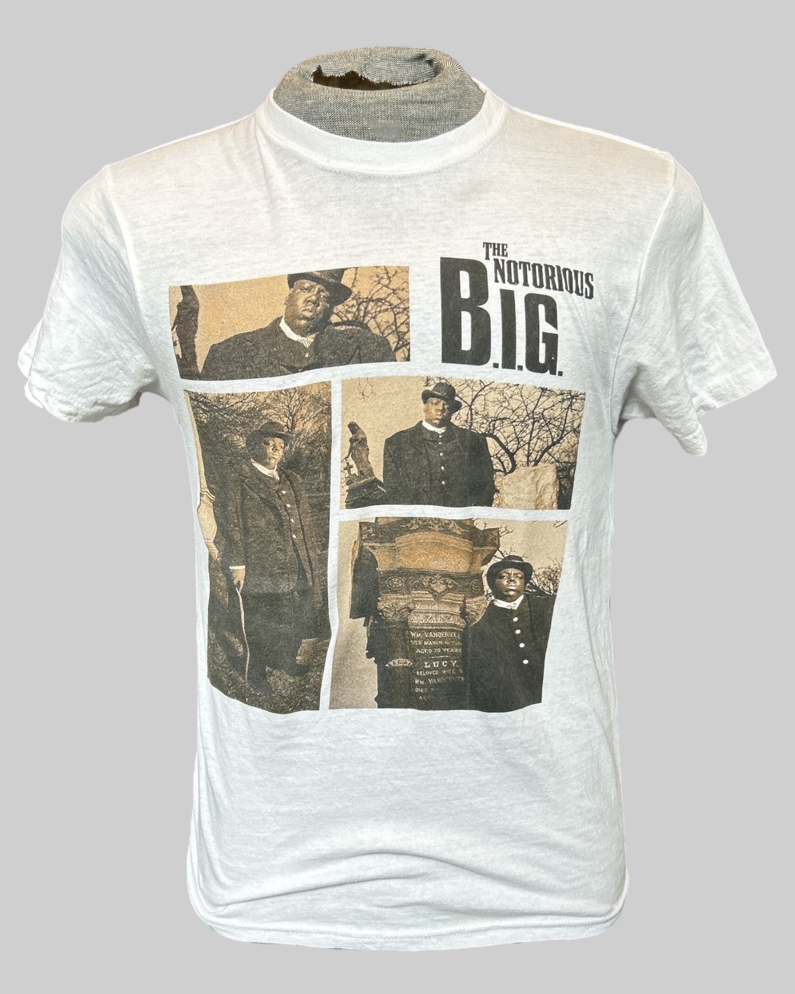 S white “The Notorious B.I.G” t shirt