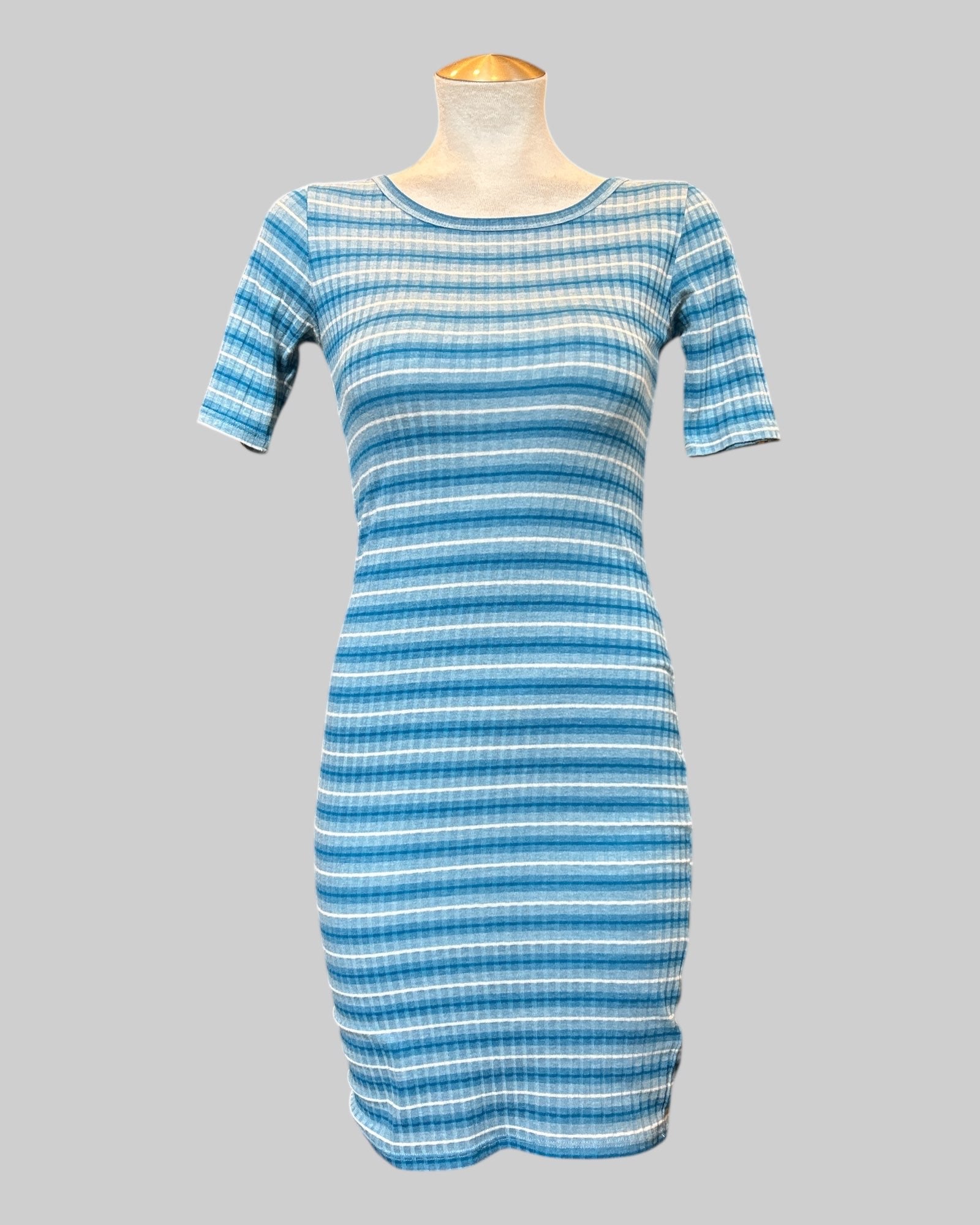 S Stretchy blue and white stripped ribbed body con dress