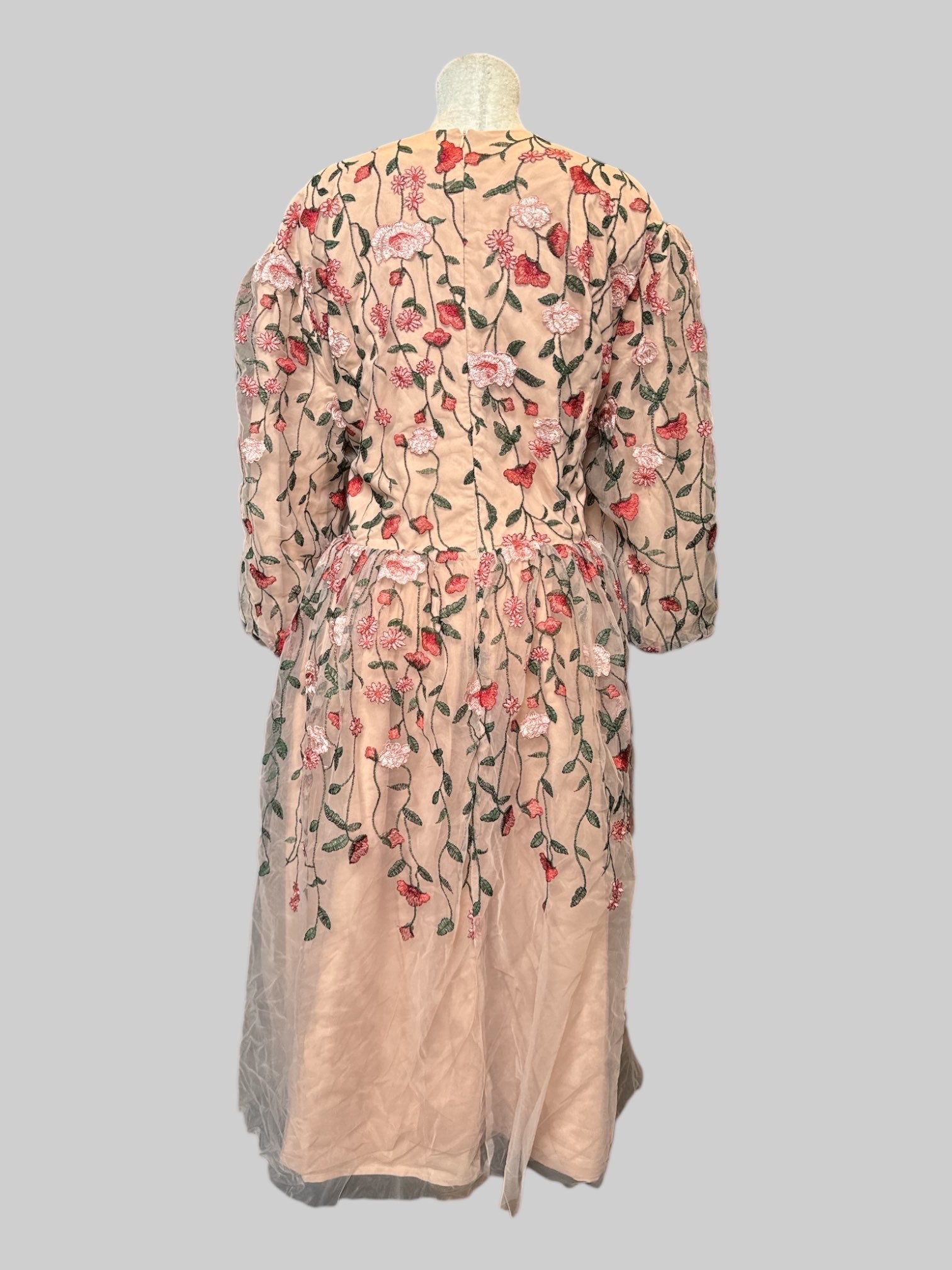 3X NWT Jessikae pink flowy dress with sheer overlay, embroidered florals, and balloon sleeves