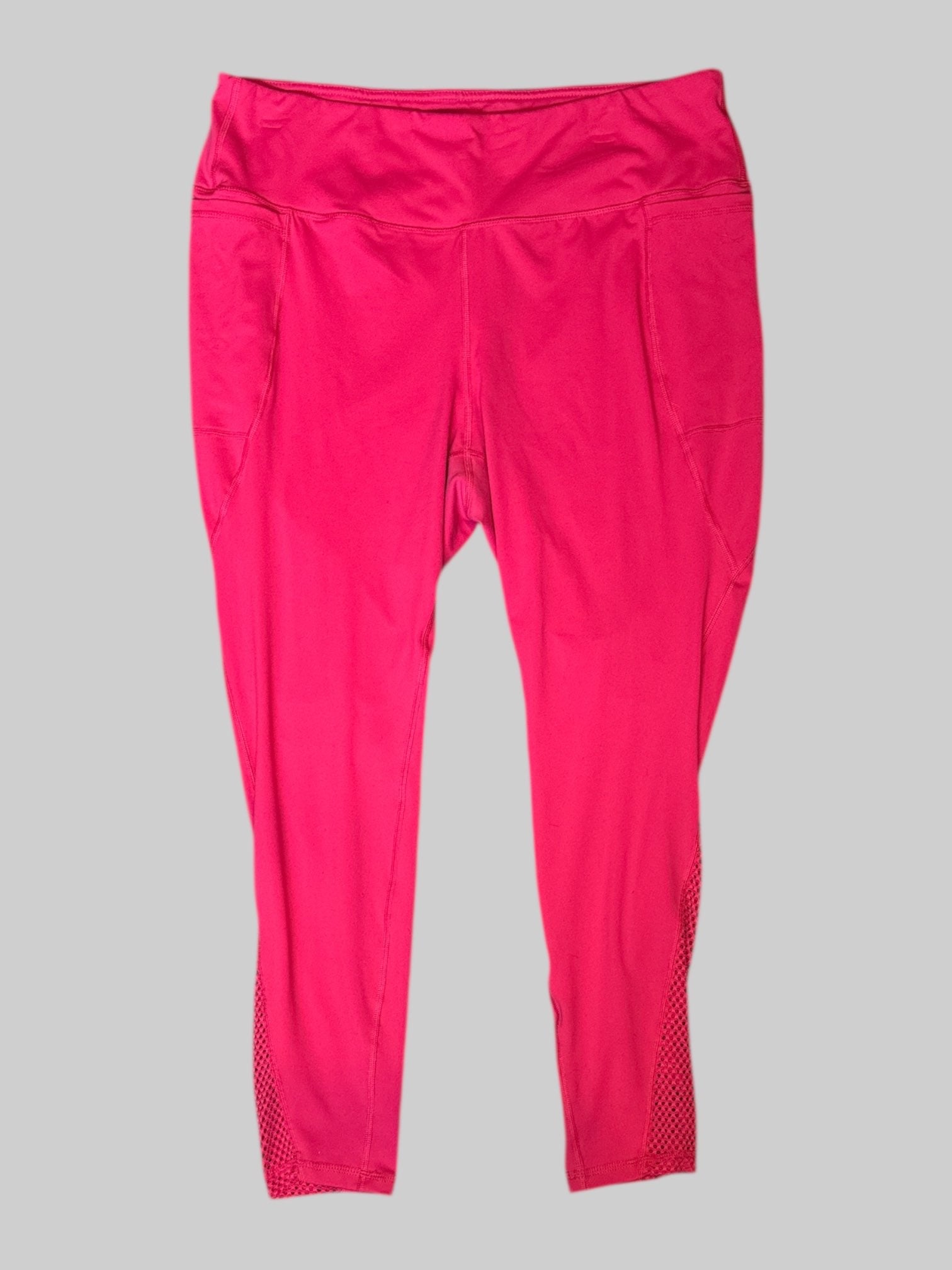 2x pink stretchy two piece athletic suit, has pockets and stretch