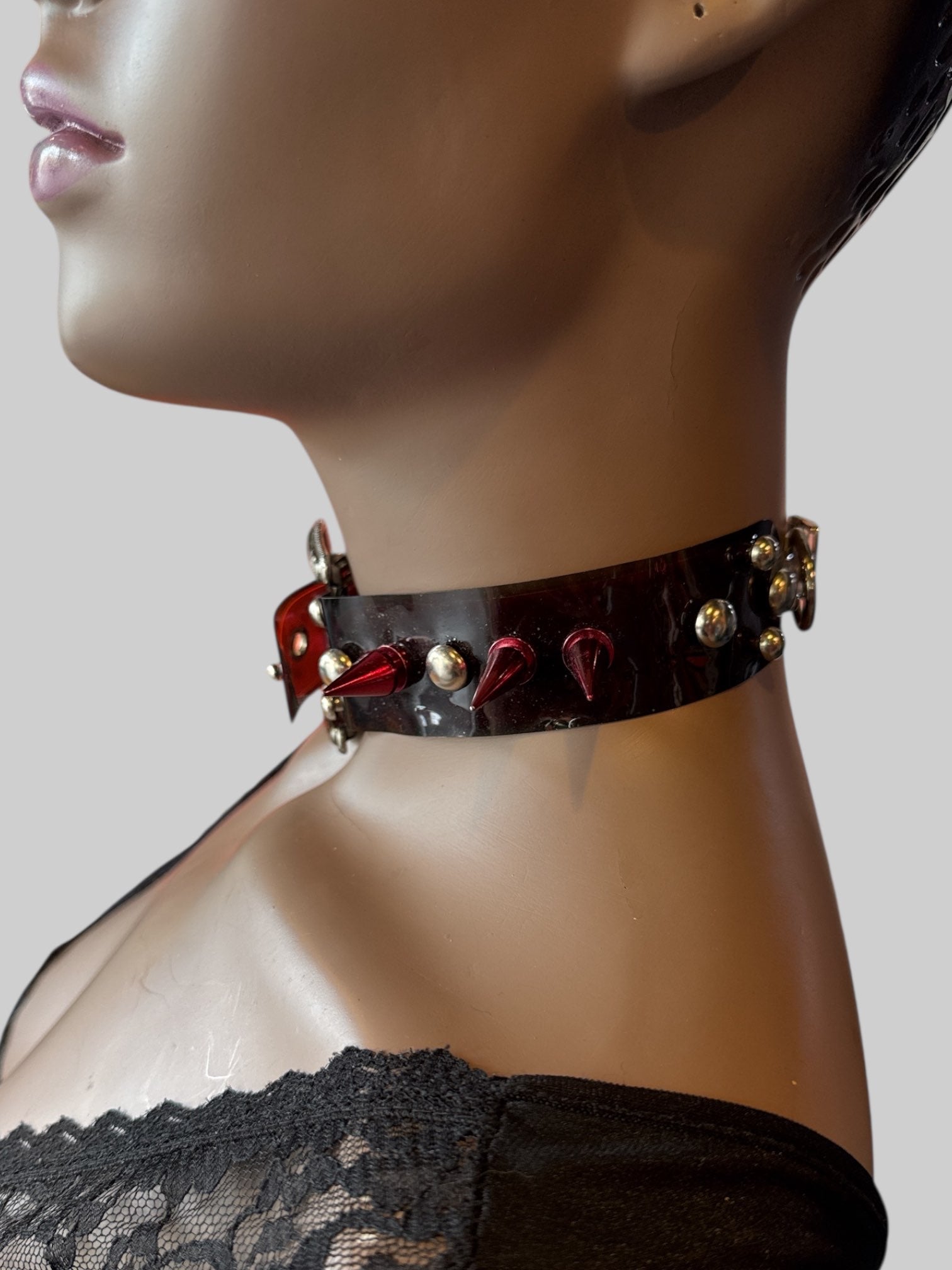 Raspberrymazohyst designer handmade red buckle choker