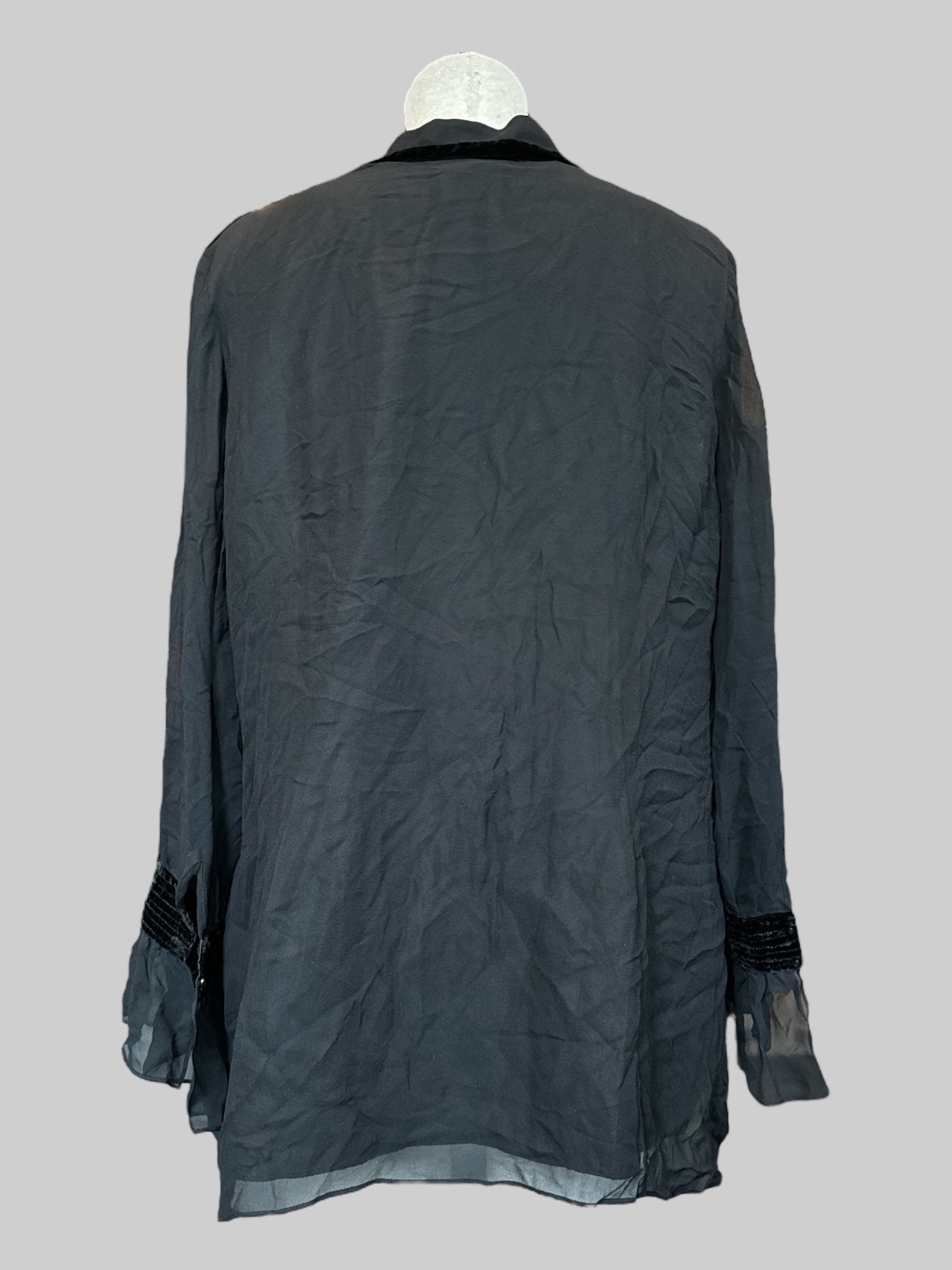 2X vintage black flowy top with beaded design, lace up chest, sheer sleeves, and Velvet details
