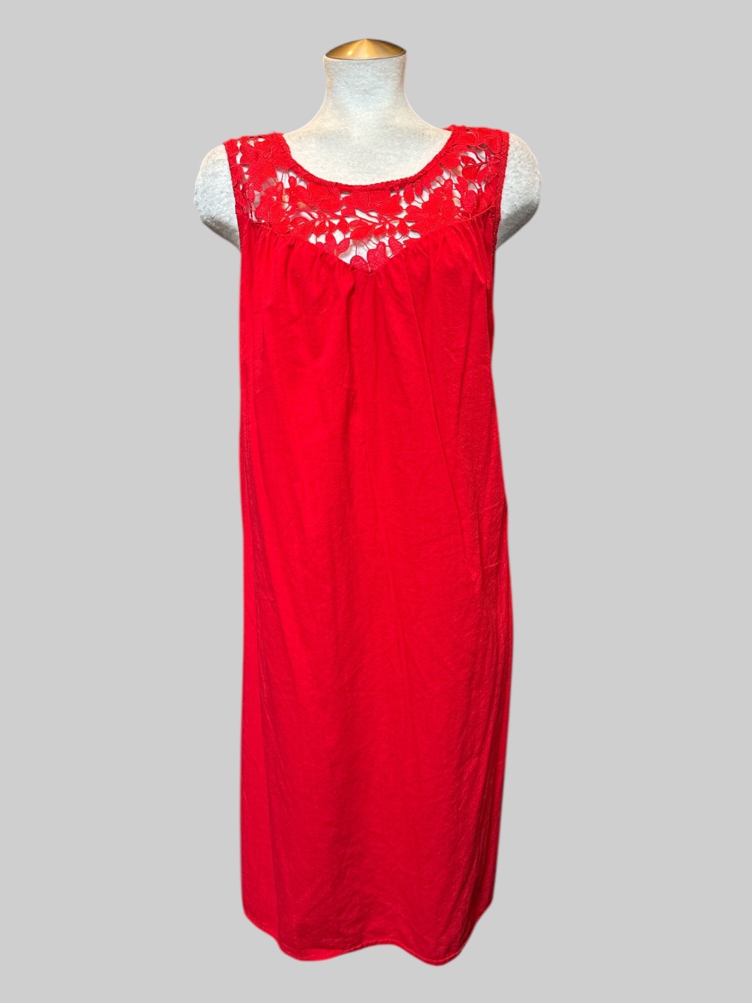 2x red shift dress with chest details