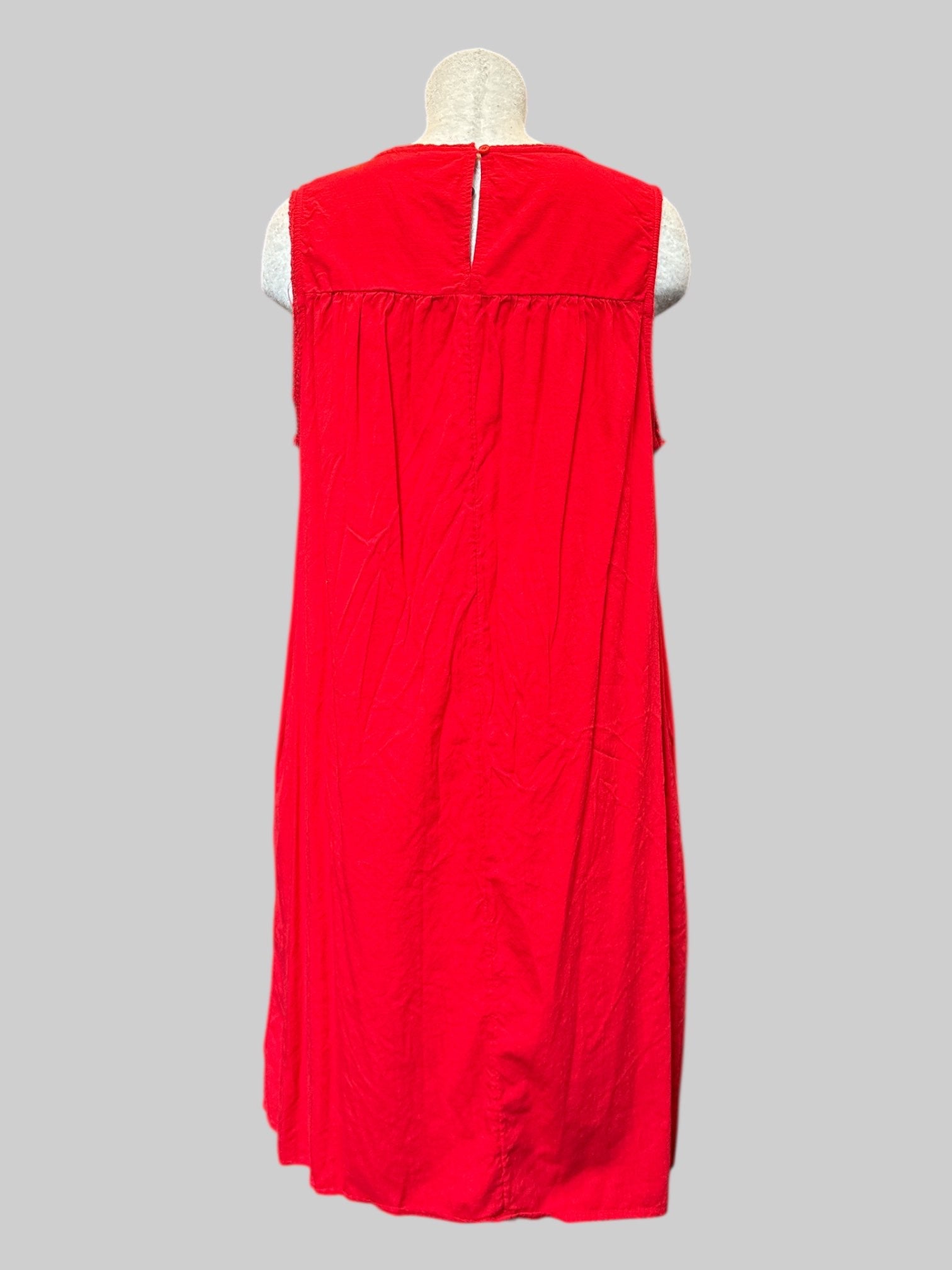 2x red shift dress with chest details