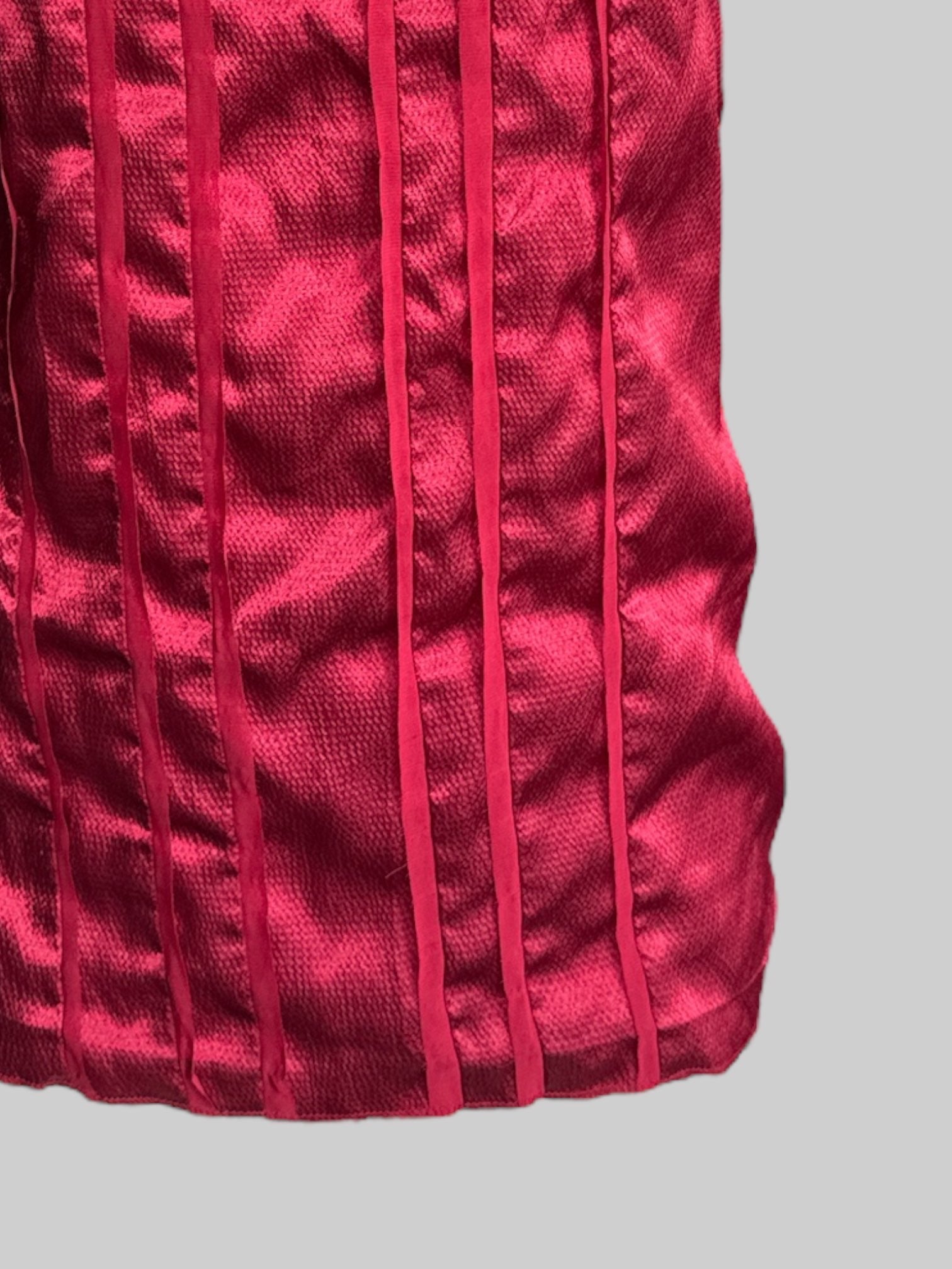0X deep red sleeveless blouse with vertical lines