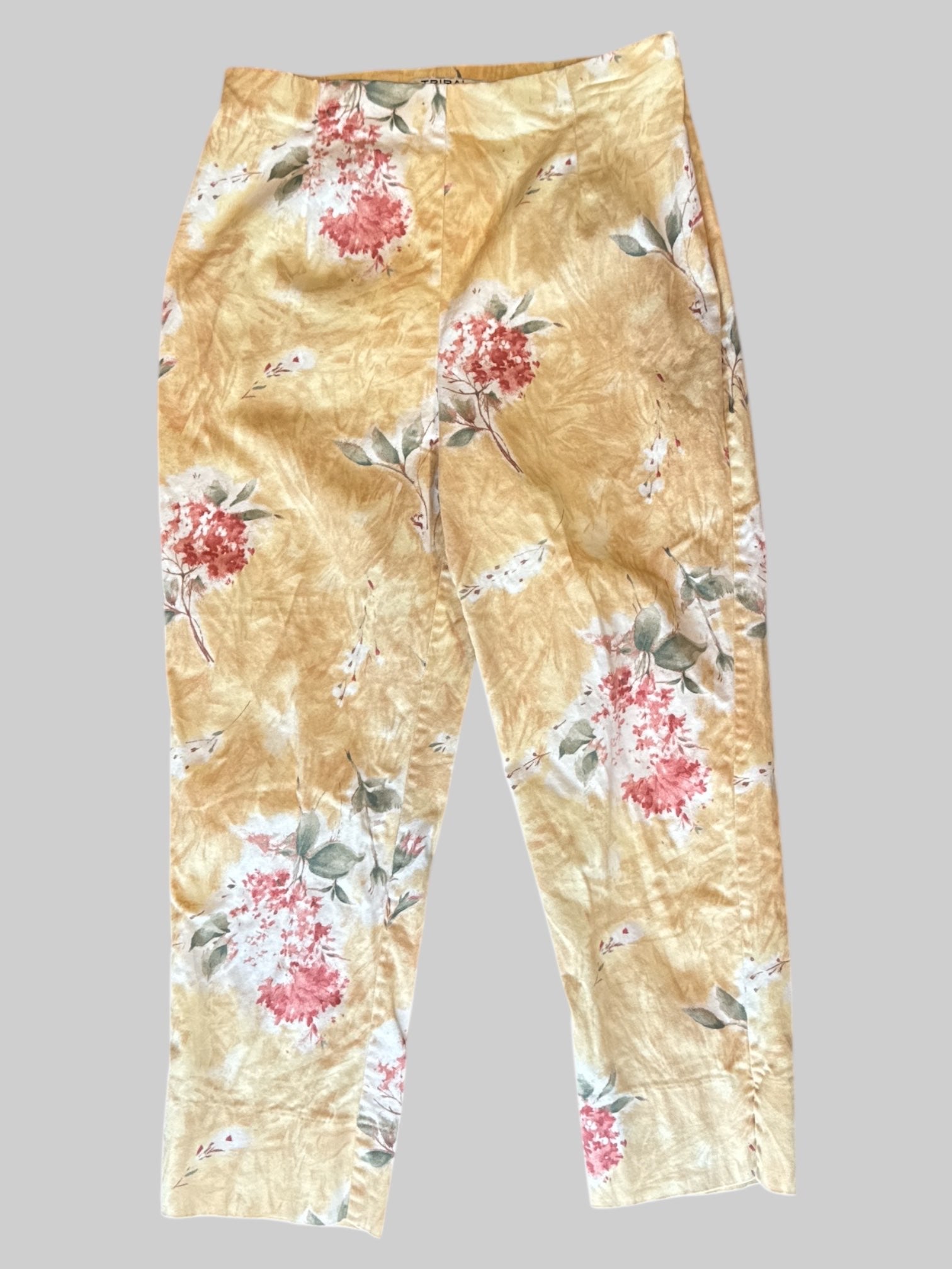 M vintage yellow Ish stretchy pants with red and green florals