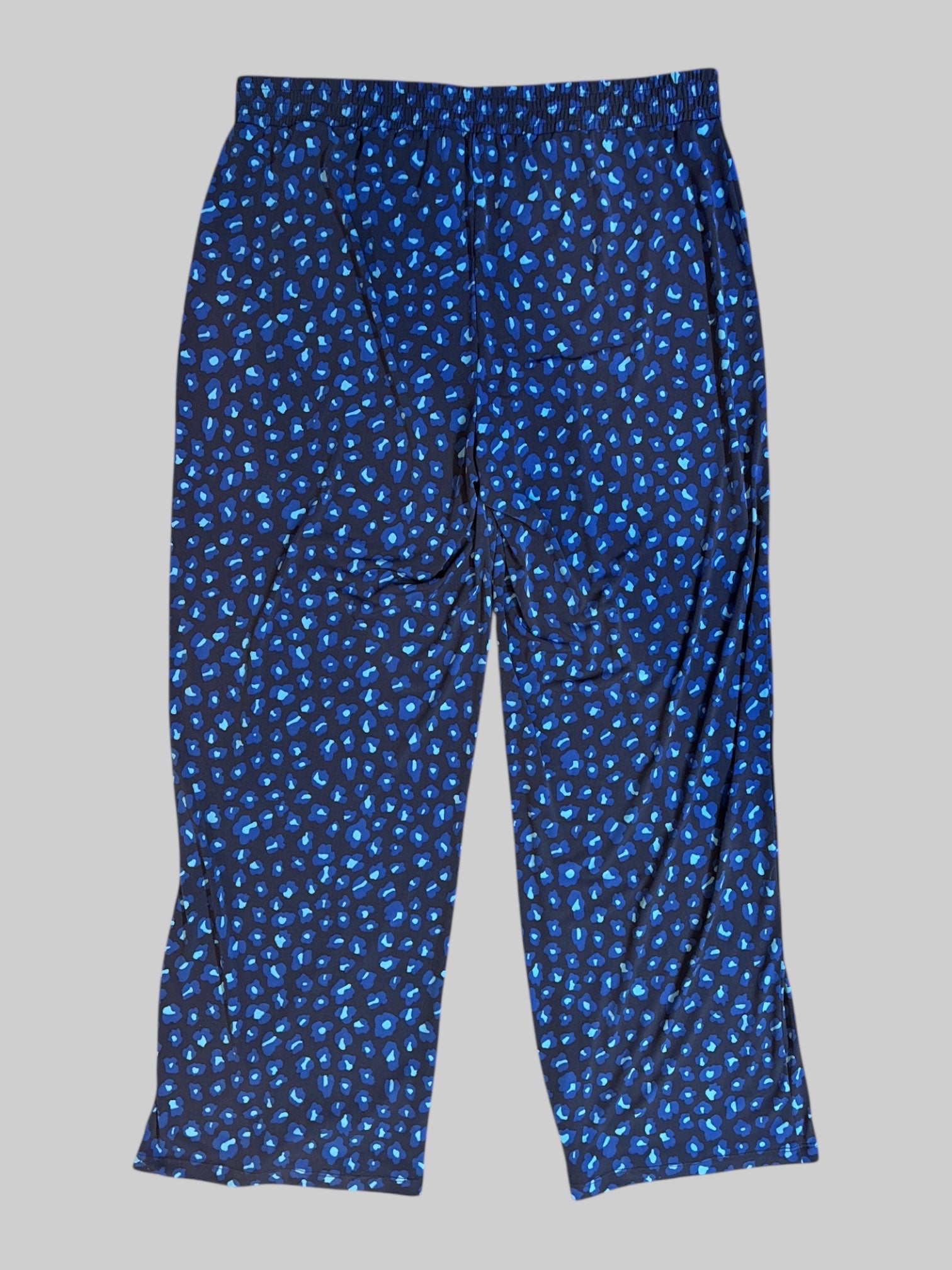 2X Blue and black patterned very stretchy and flowy wide leg pants