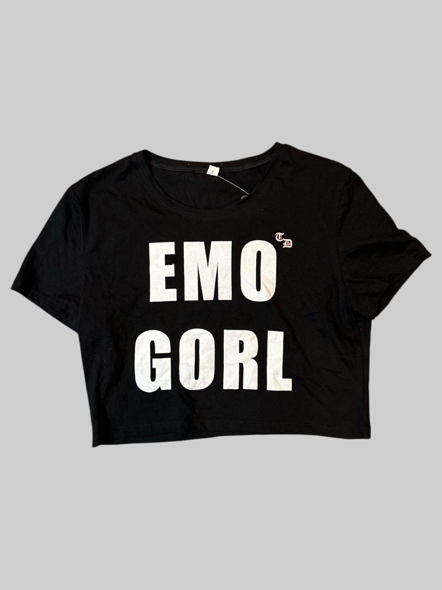 L Black “emo gorl” cropped stretchy t shirt