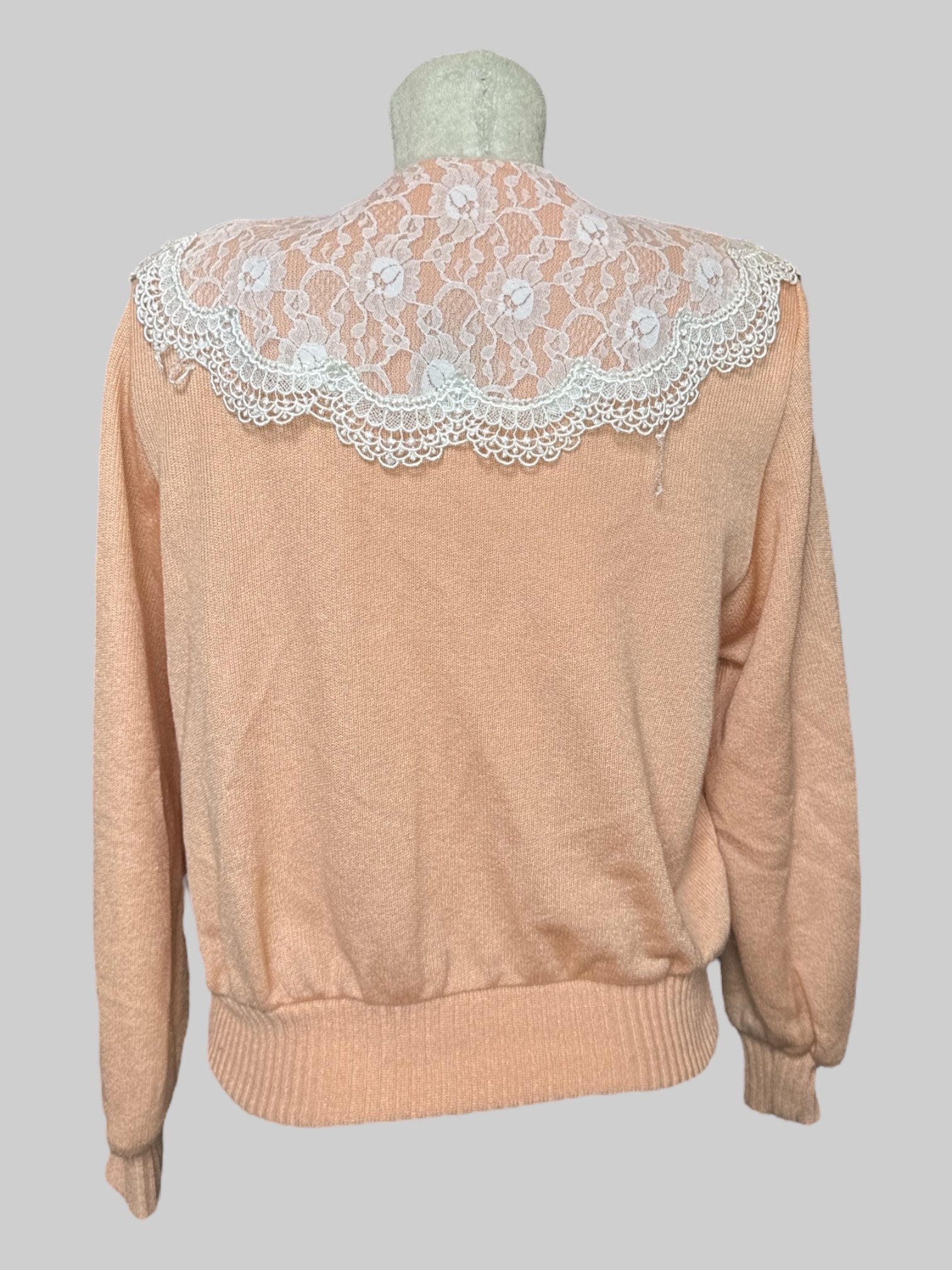 M Vintage pink orange cardigan with four buttons, floral lace, and shoulder pads
