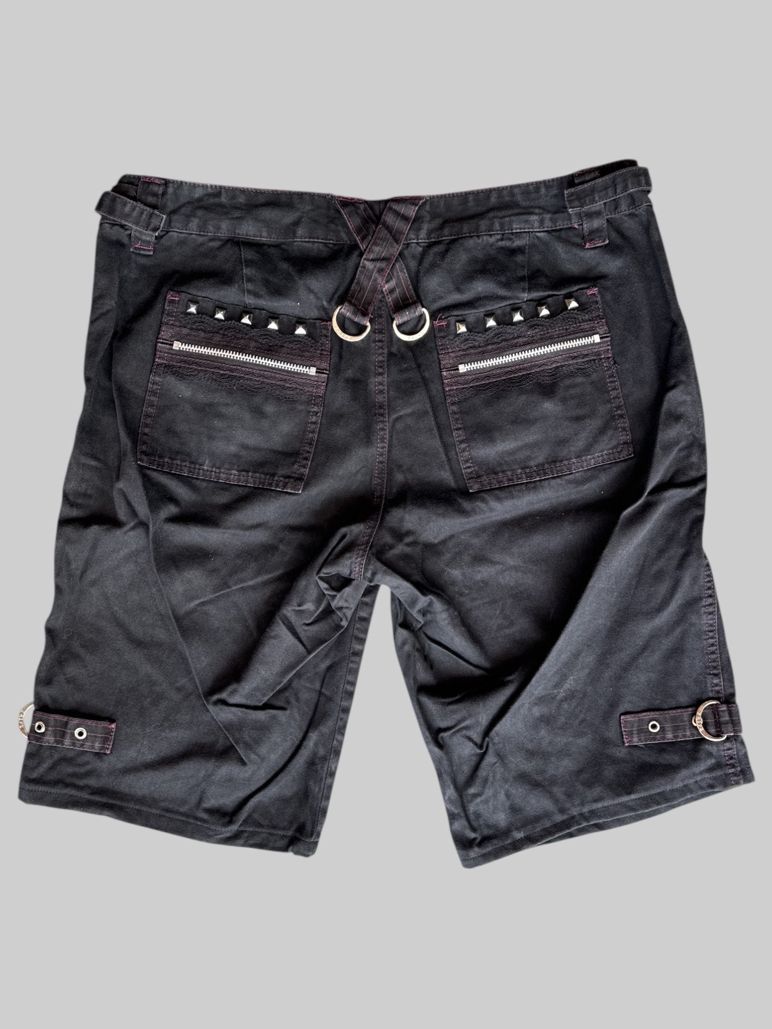XL Tripp brownish, gray, and black striped Bermuda shorts with pockets and stretch