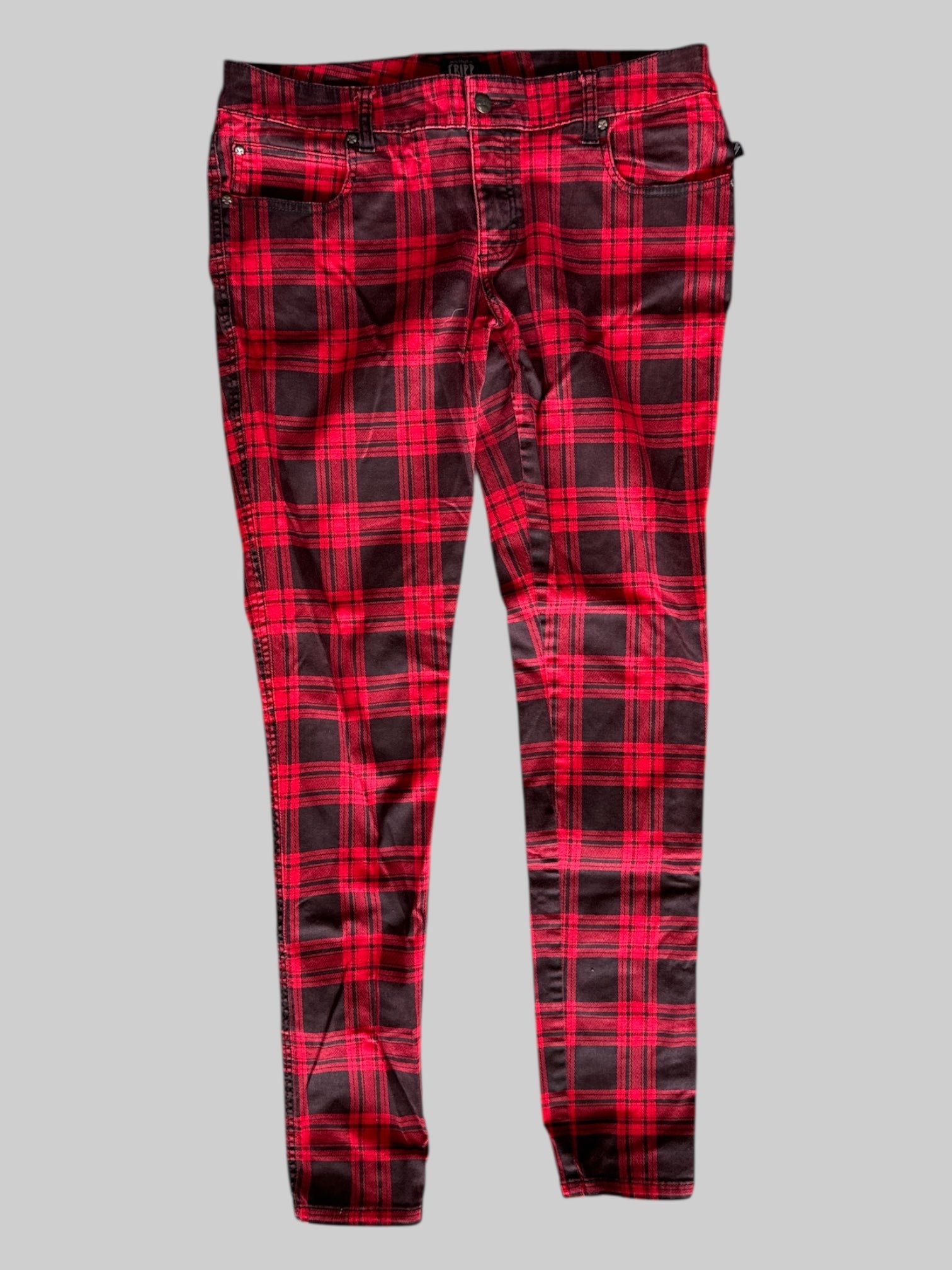 XL Tripp red and black stretchy plaid pants with back pockets and skull details on front pockets