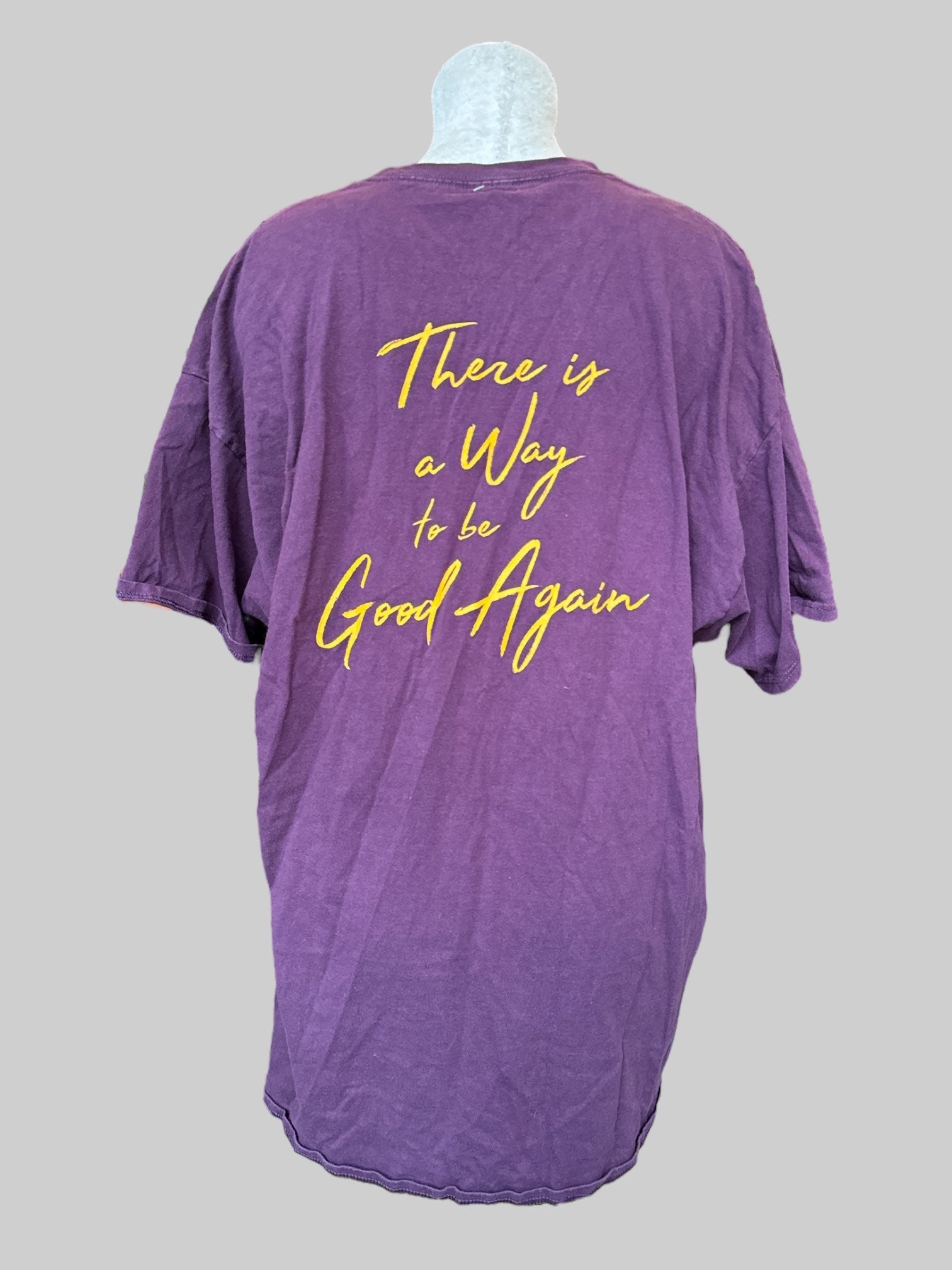 2X Purple stretchy “The Kite Runner” t shirt