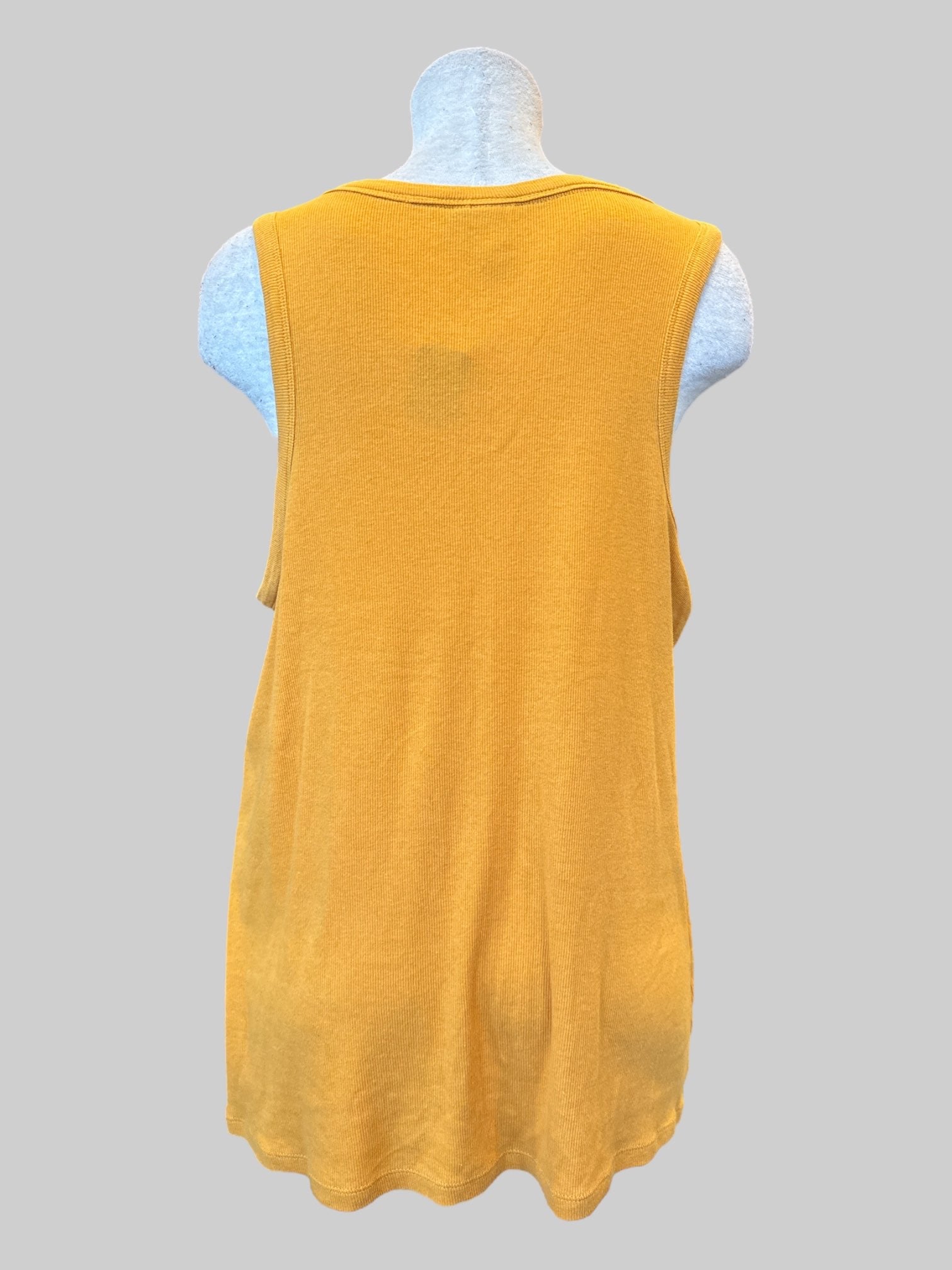 2X Yellow ribbed stretchy and flowy sleeveless top