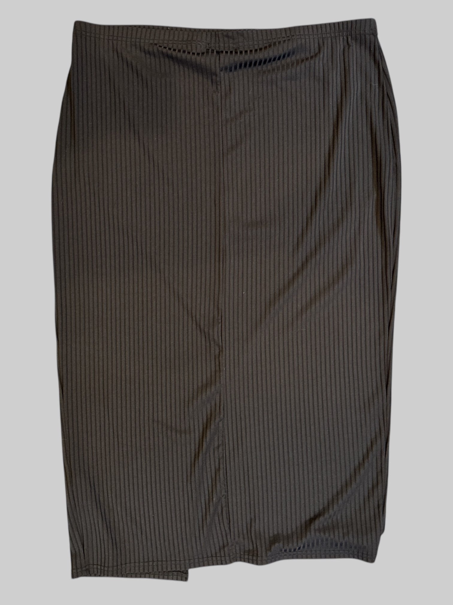 3X stretchy ribbed black maxi shirt with slit