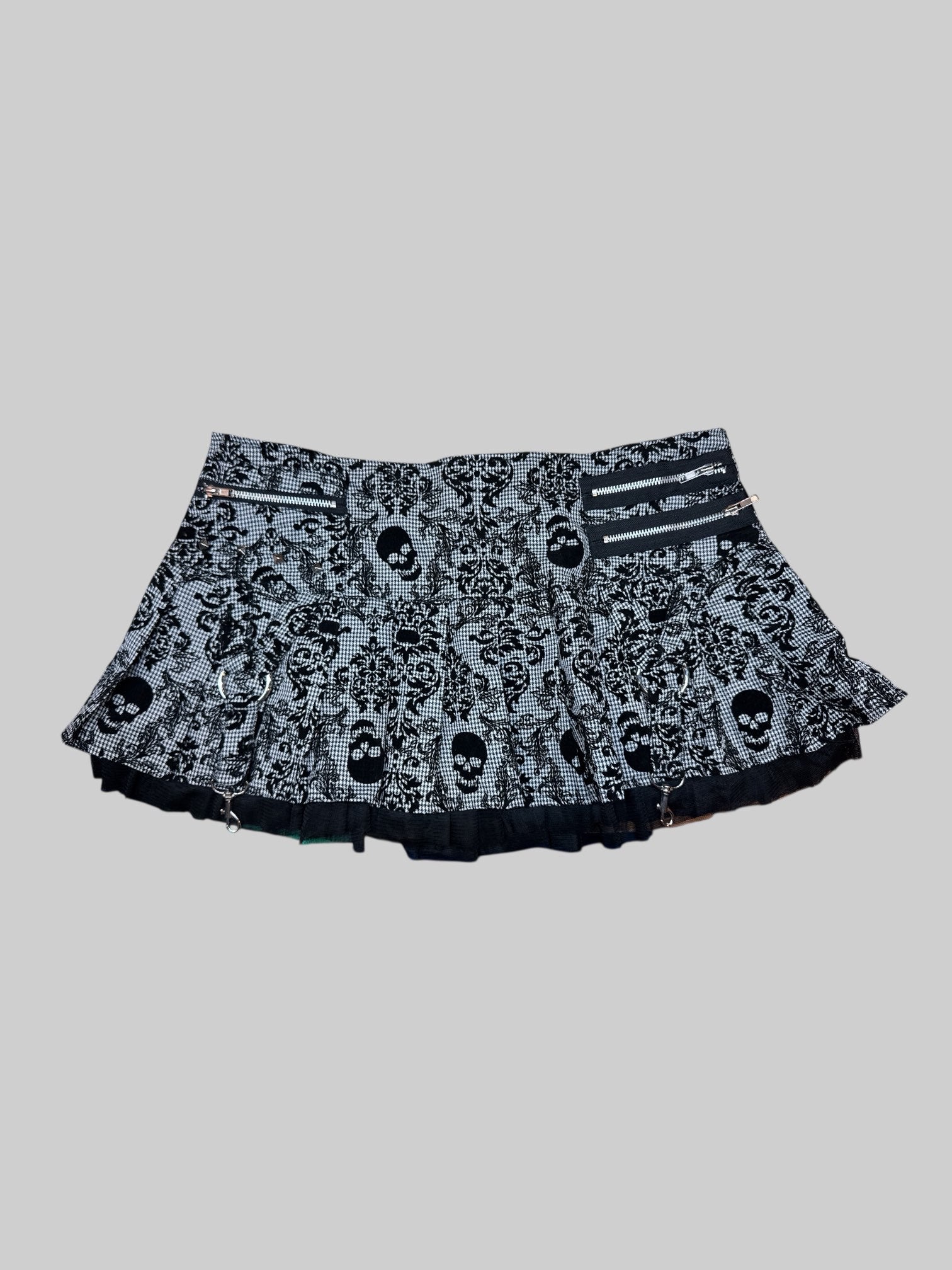 L black and white gingham pleated skirt with burn out velvet designs