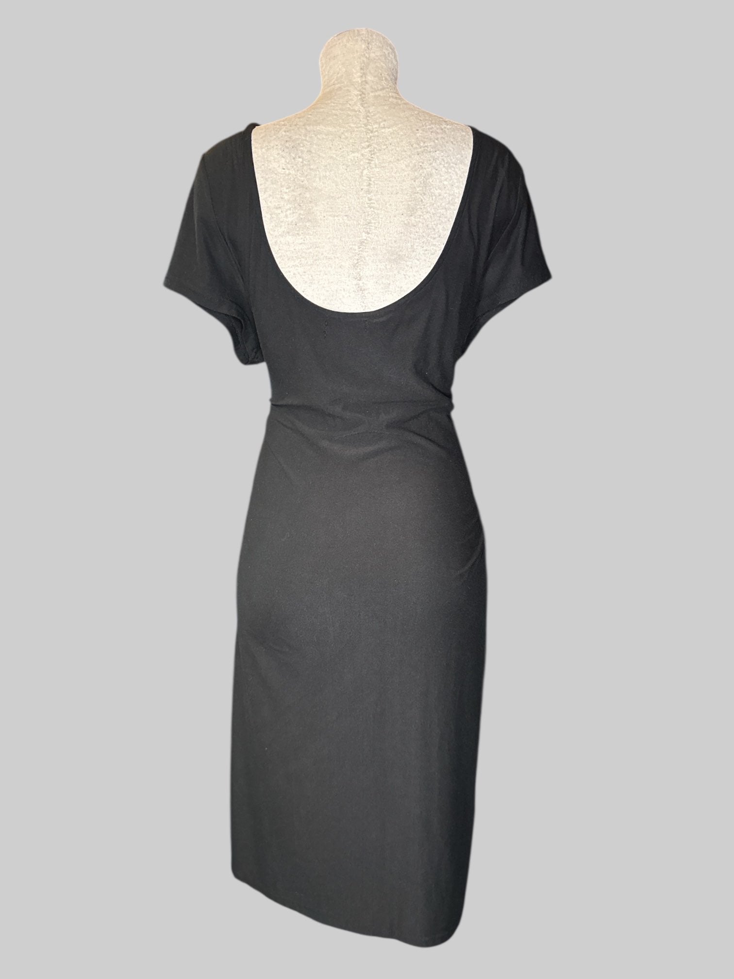 4X black stretchy body con maxi dress