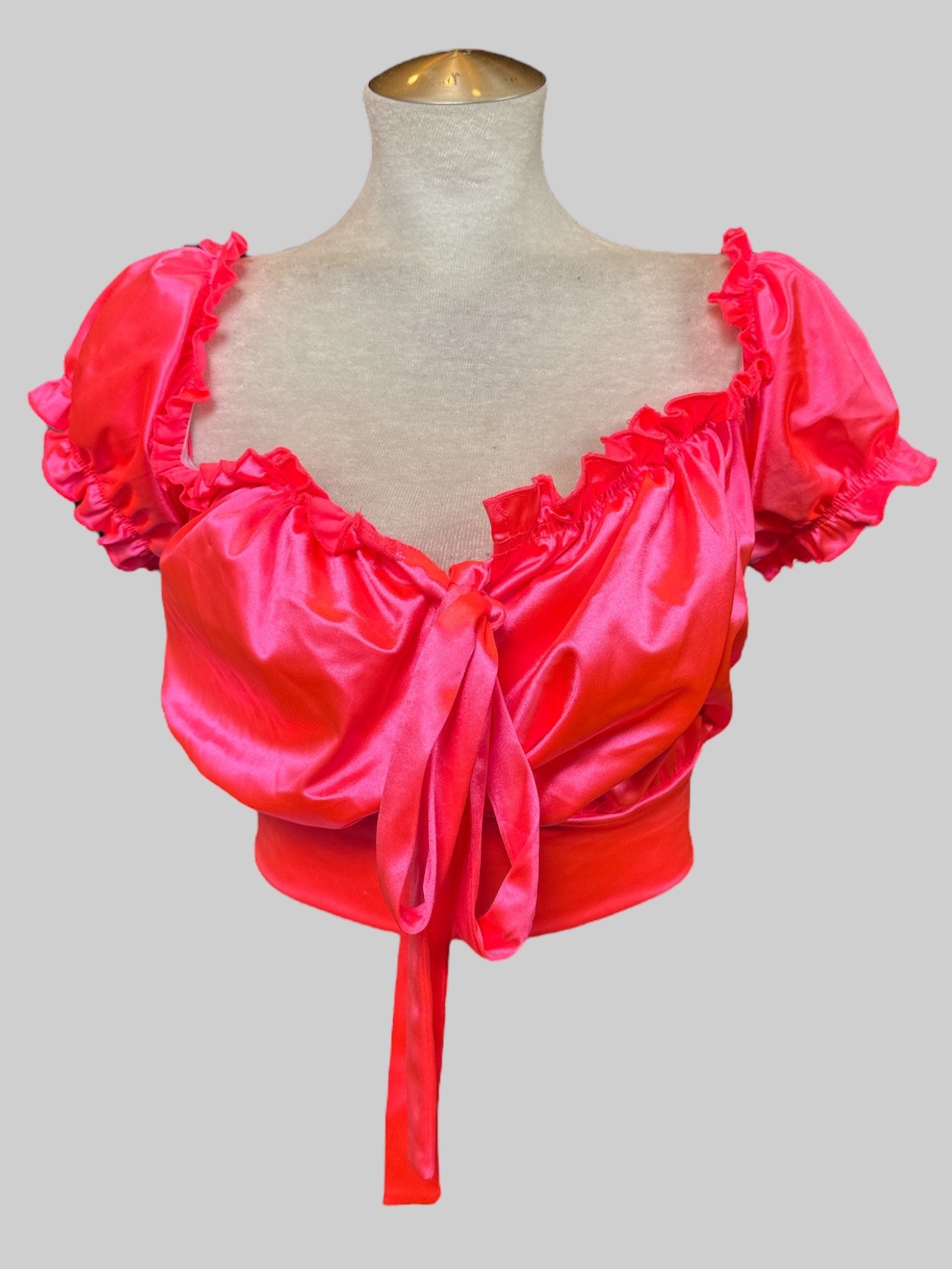 2X Shiny neon pink 2 piece set with crop top and shorts