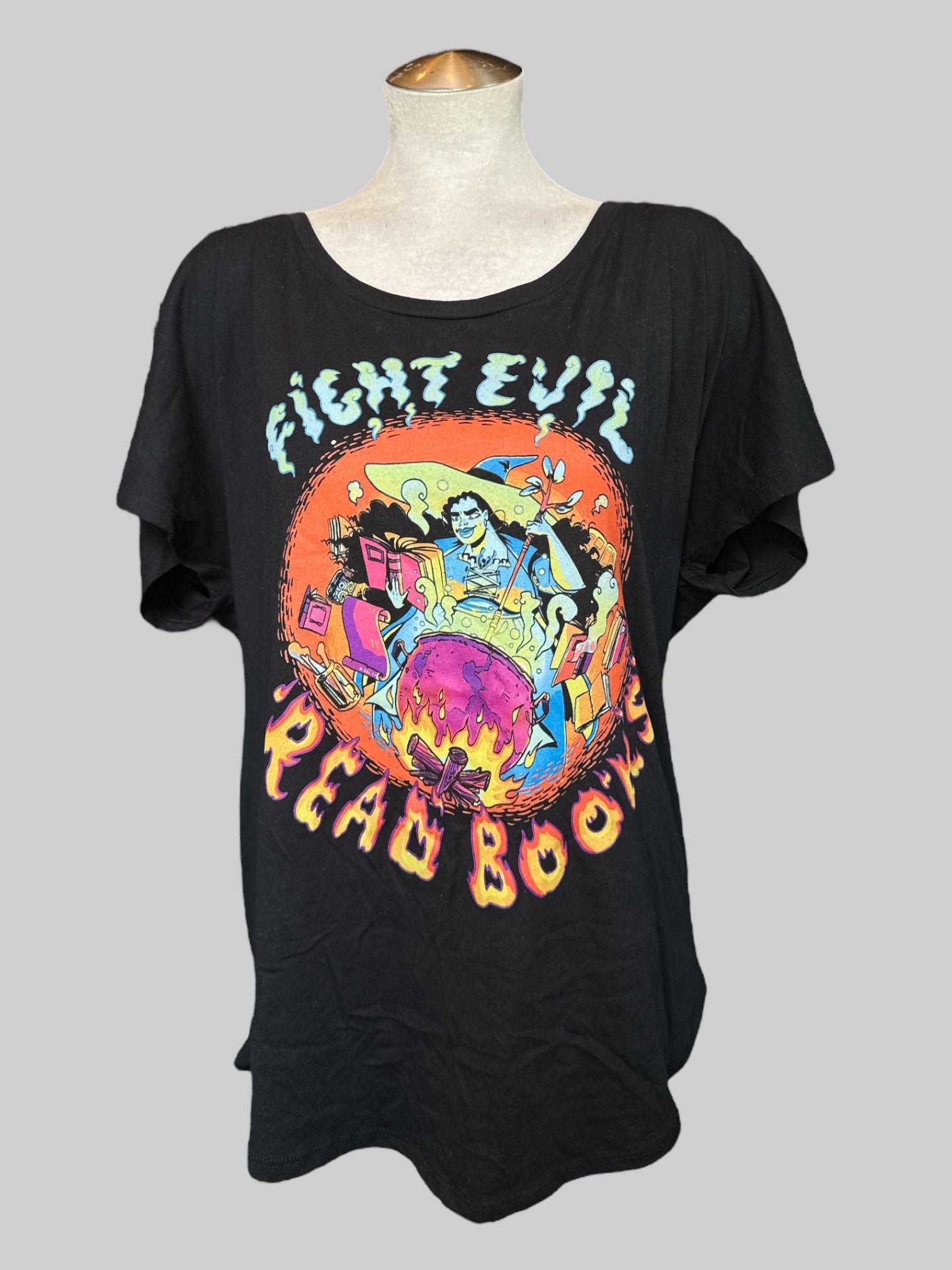 2X Black t shirt with “fight evil read books” graphic
