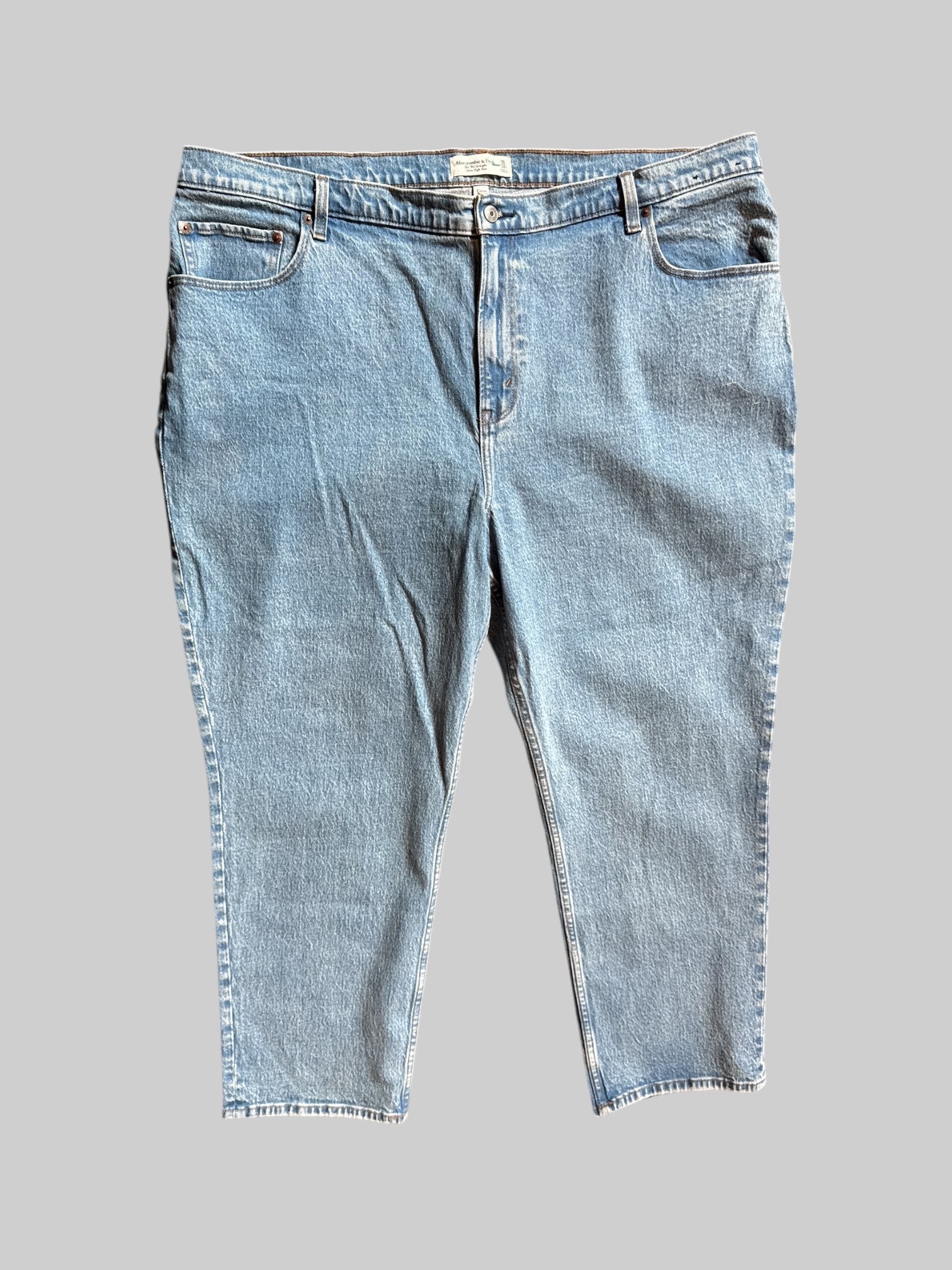 4X Light wash denim straight leg ultra high-rise pants
