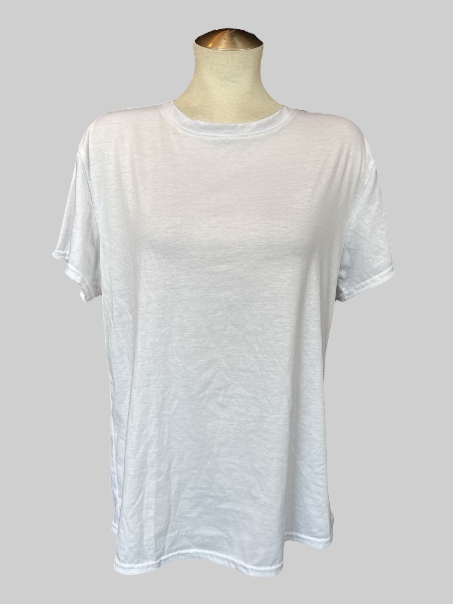 L White t shirt with “Girl Gang” graphic on back