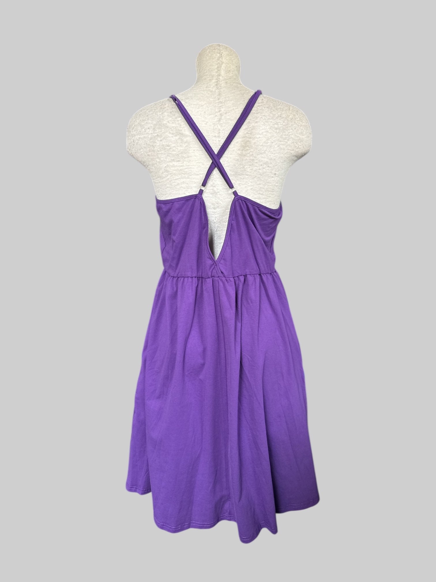 XL NWT purple floaty dress with adjustable straps and pockets