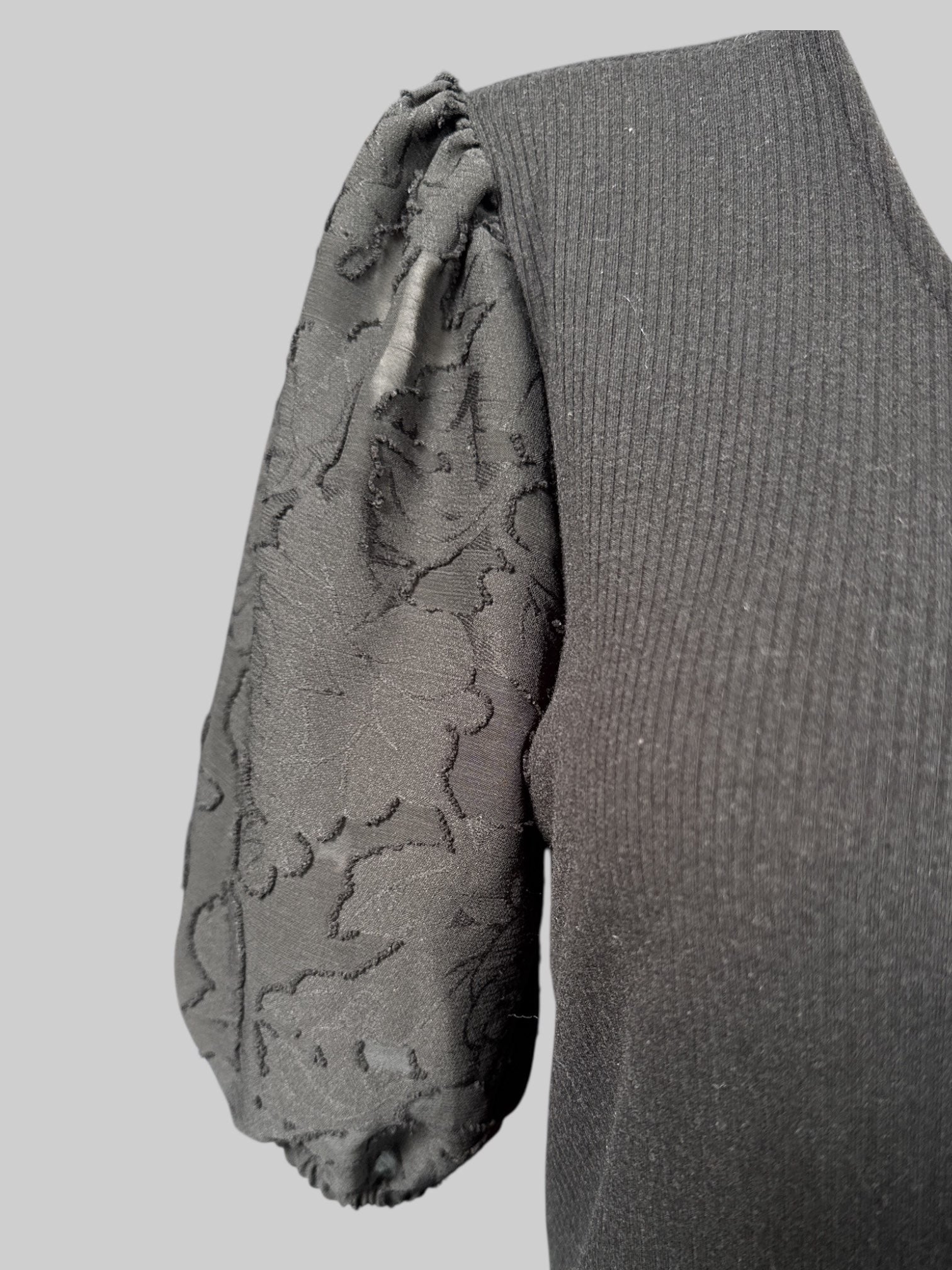XL Black stretchy soft ribbed knit top with sheer textured sleeves