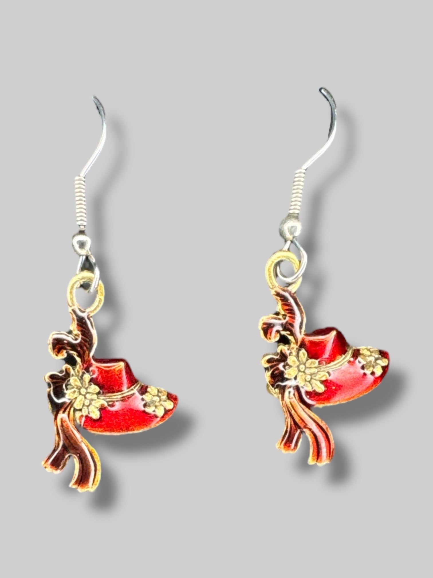 Dangle red hat earrings