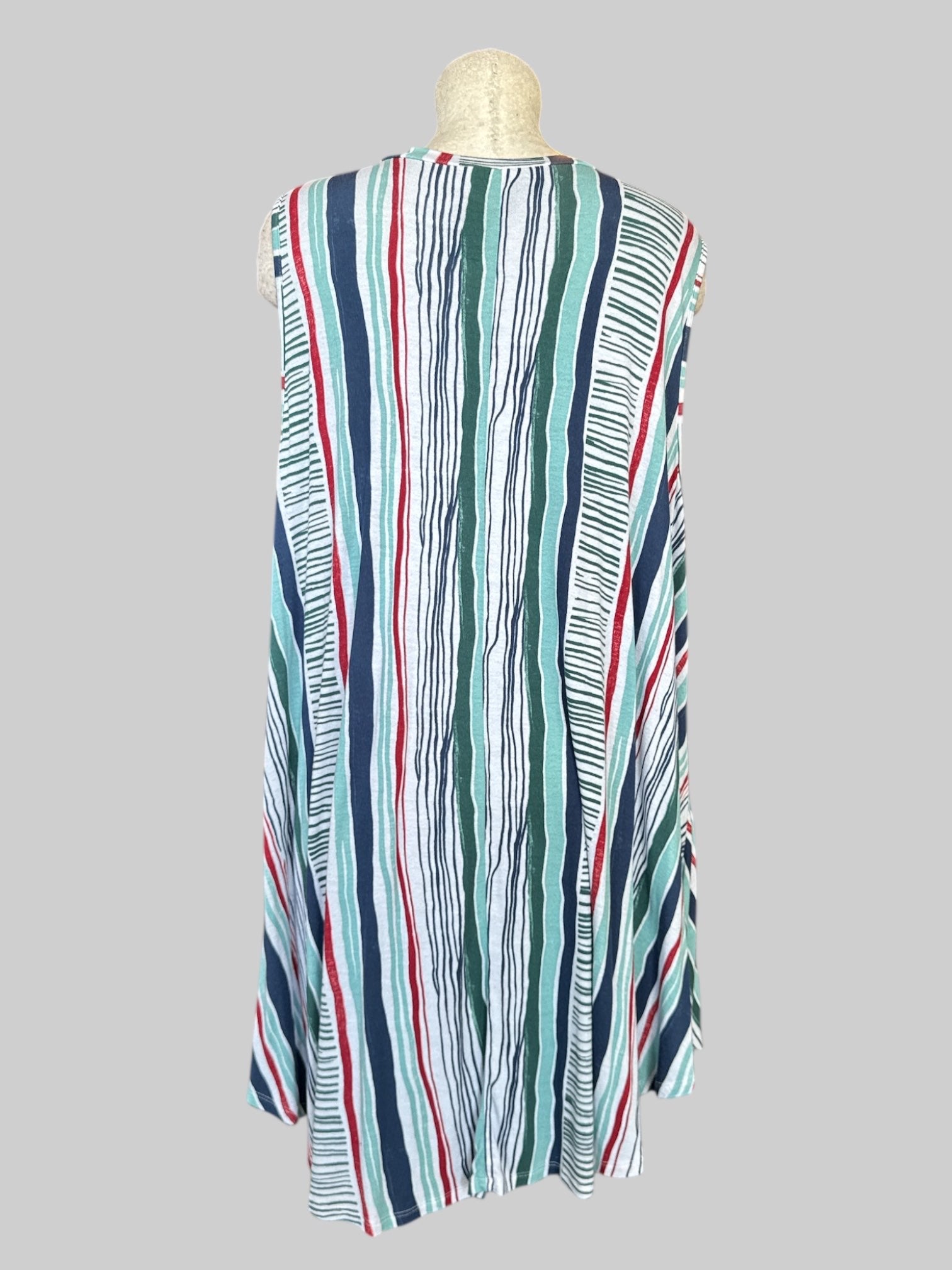 5X multicolor striped flowy sleeveless top