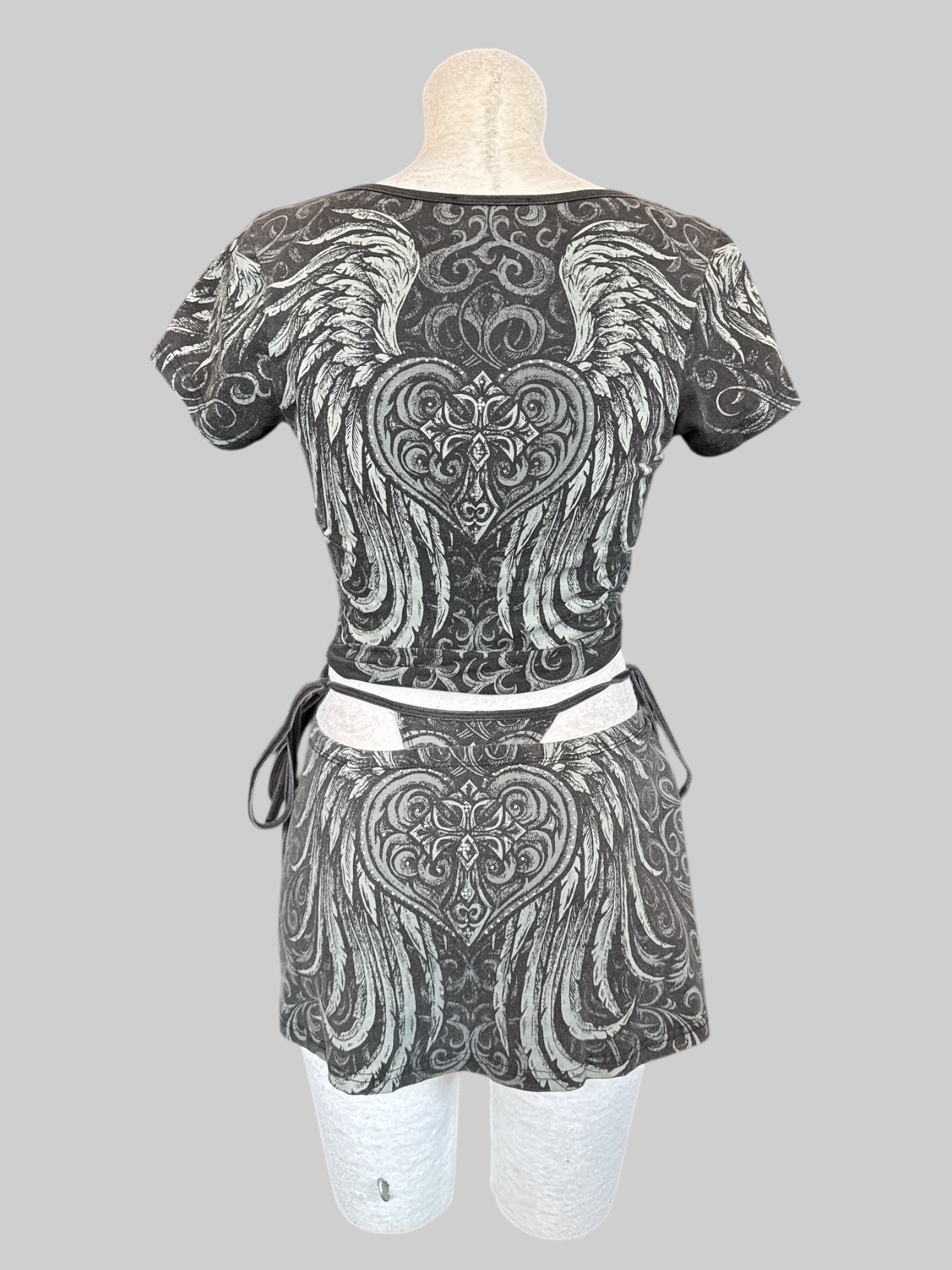 0X black and gray 2 piece “Hustler” set with rhinestones and faux whale tail