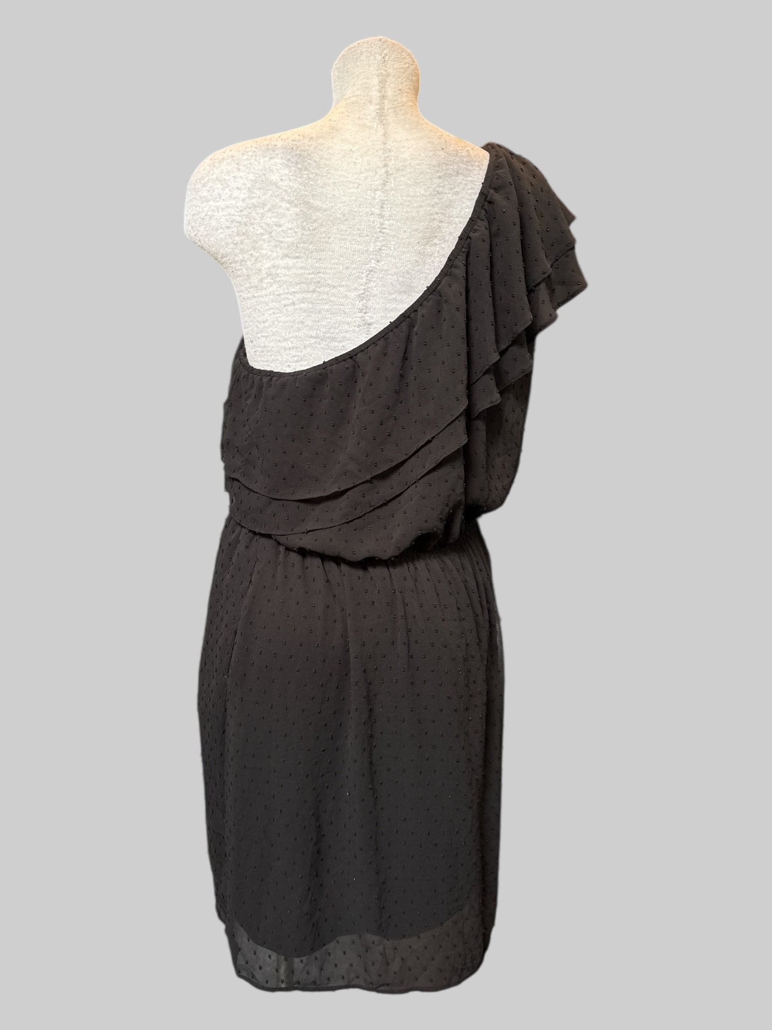 XL black textured polka dot one shoulder dress