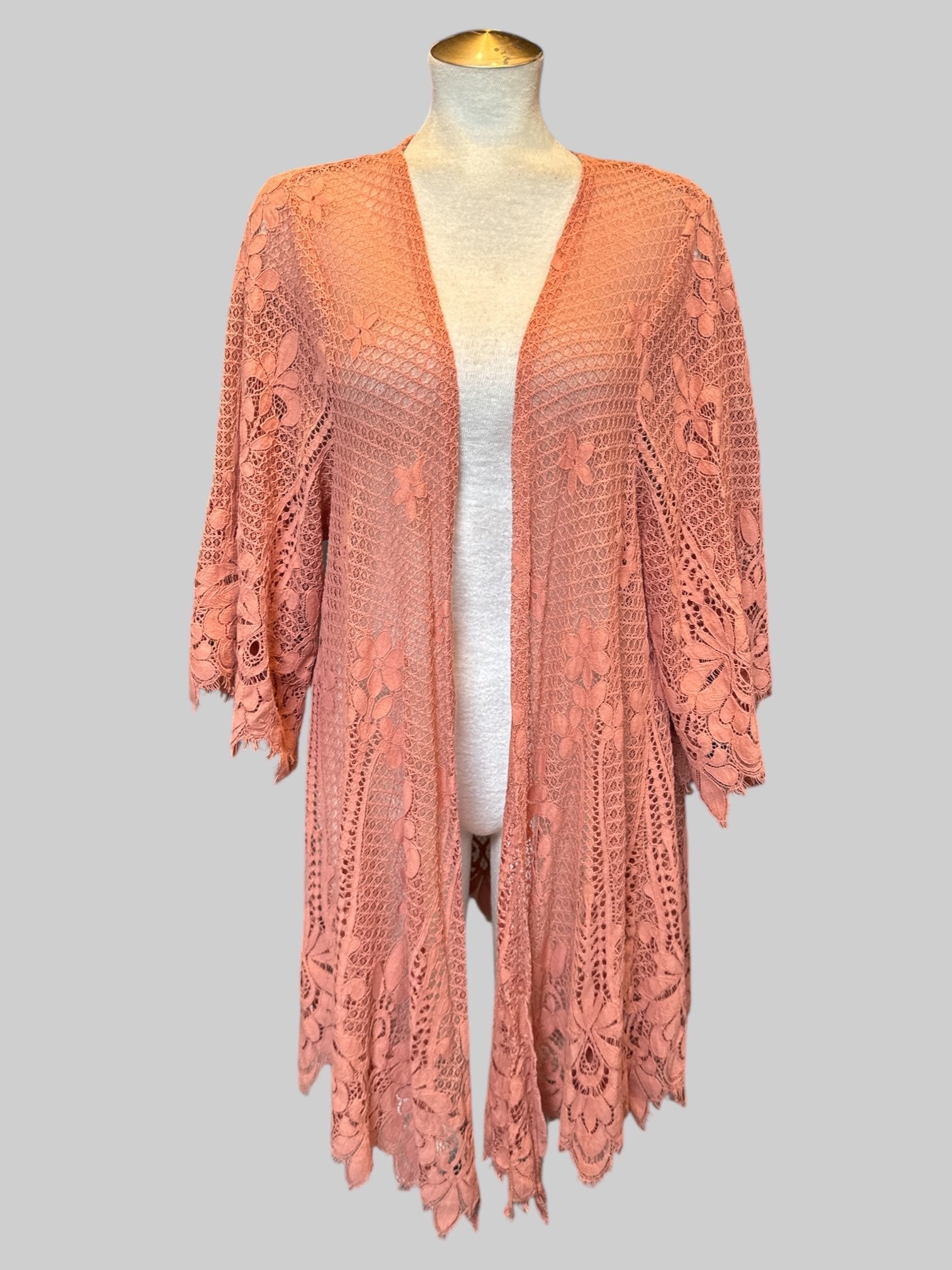4X Flowy peachy pink knit cardigan with florals and quarter sleeves