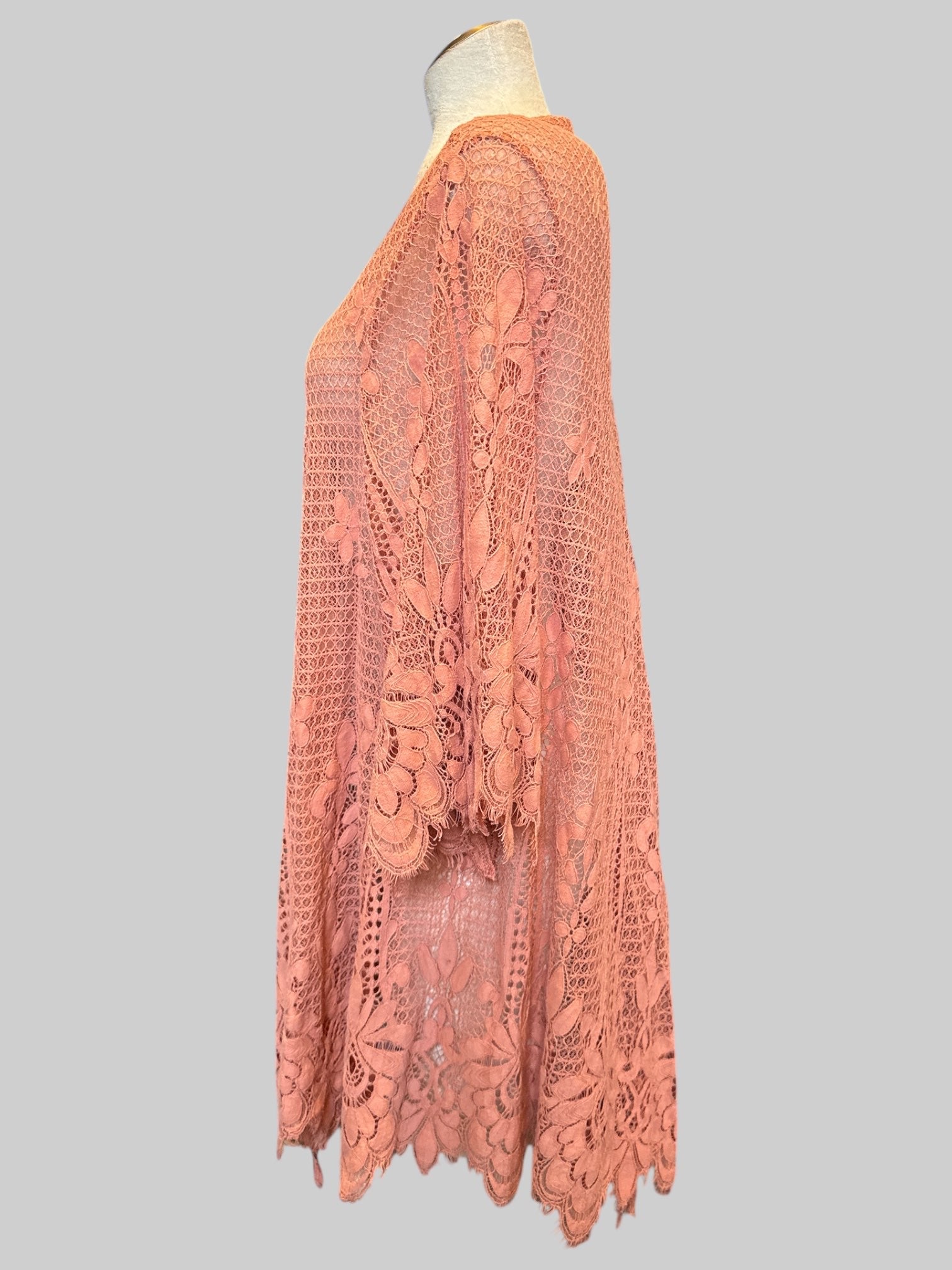 4X Flowy peachy pink knit cardigan with florals and quarter sleeves