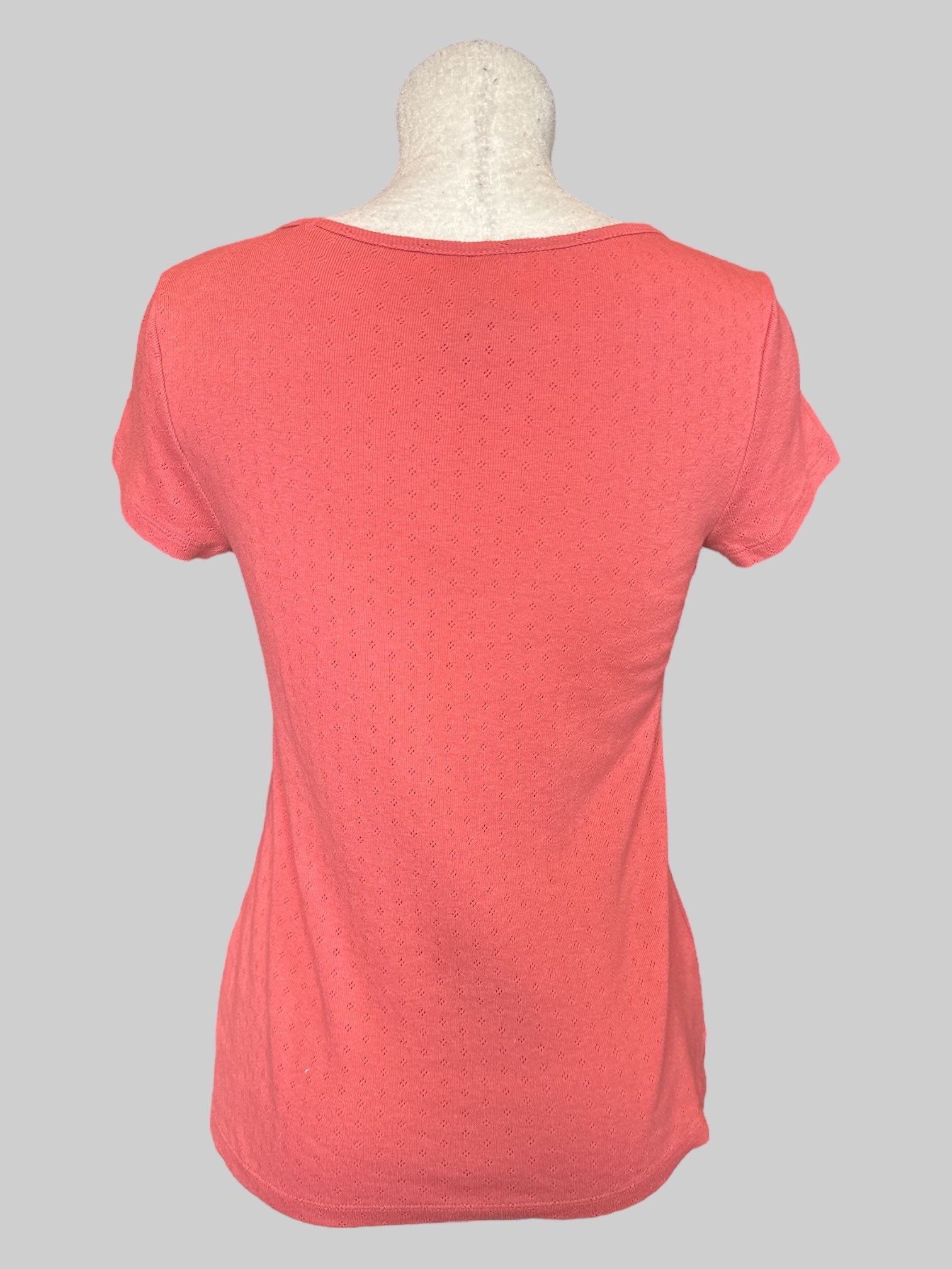 M Pink scoop neck top with design