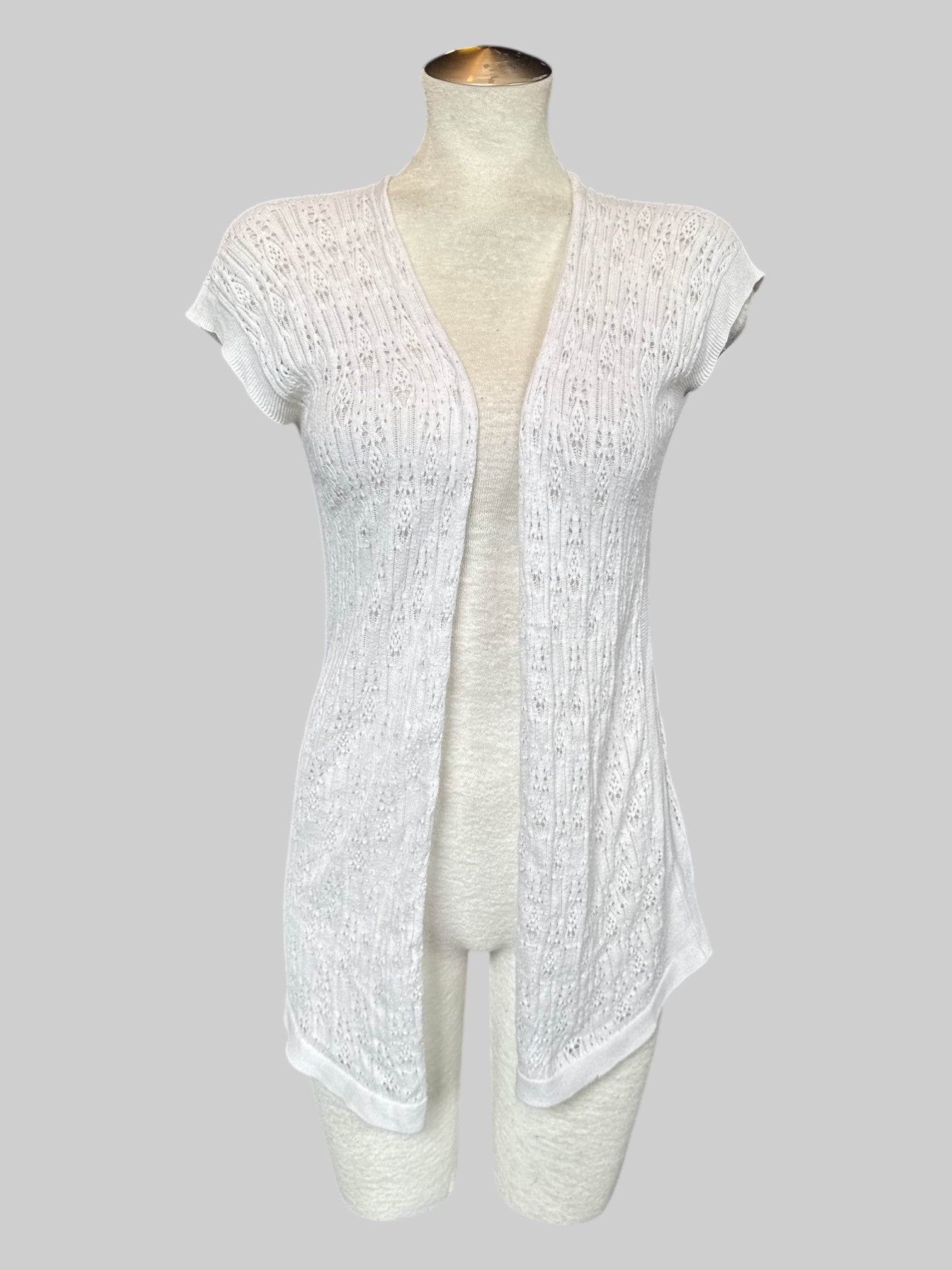 S White knit short sleeve cardigan