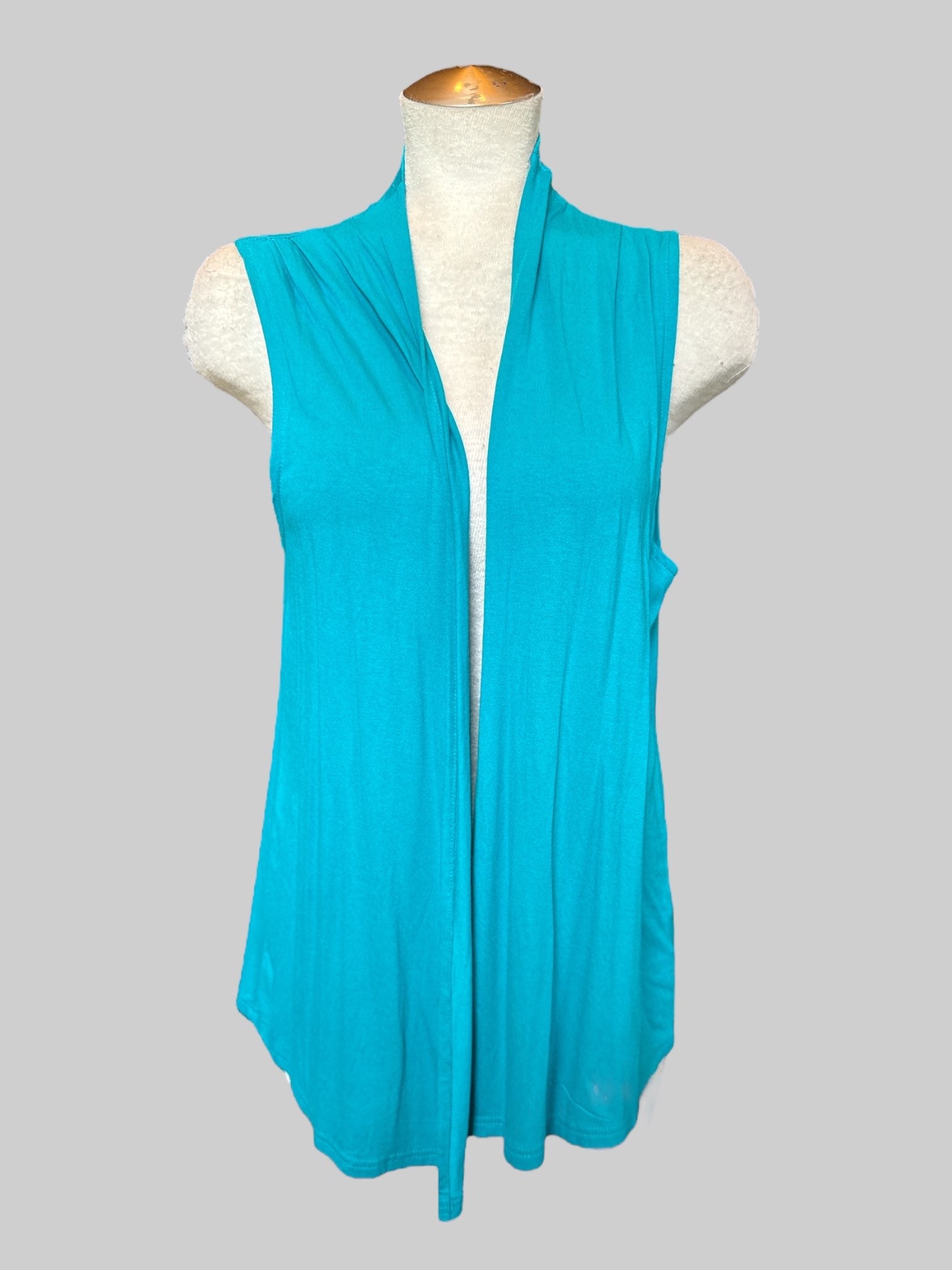 L NWT blue sleeveless flowy cardigan