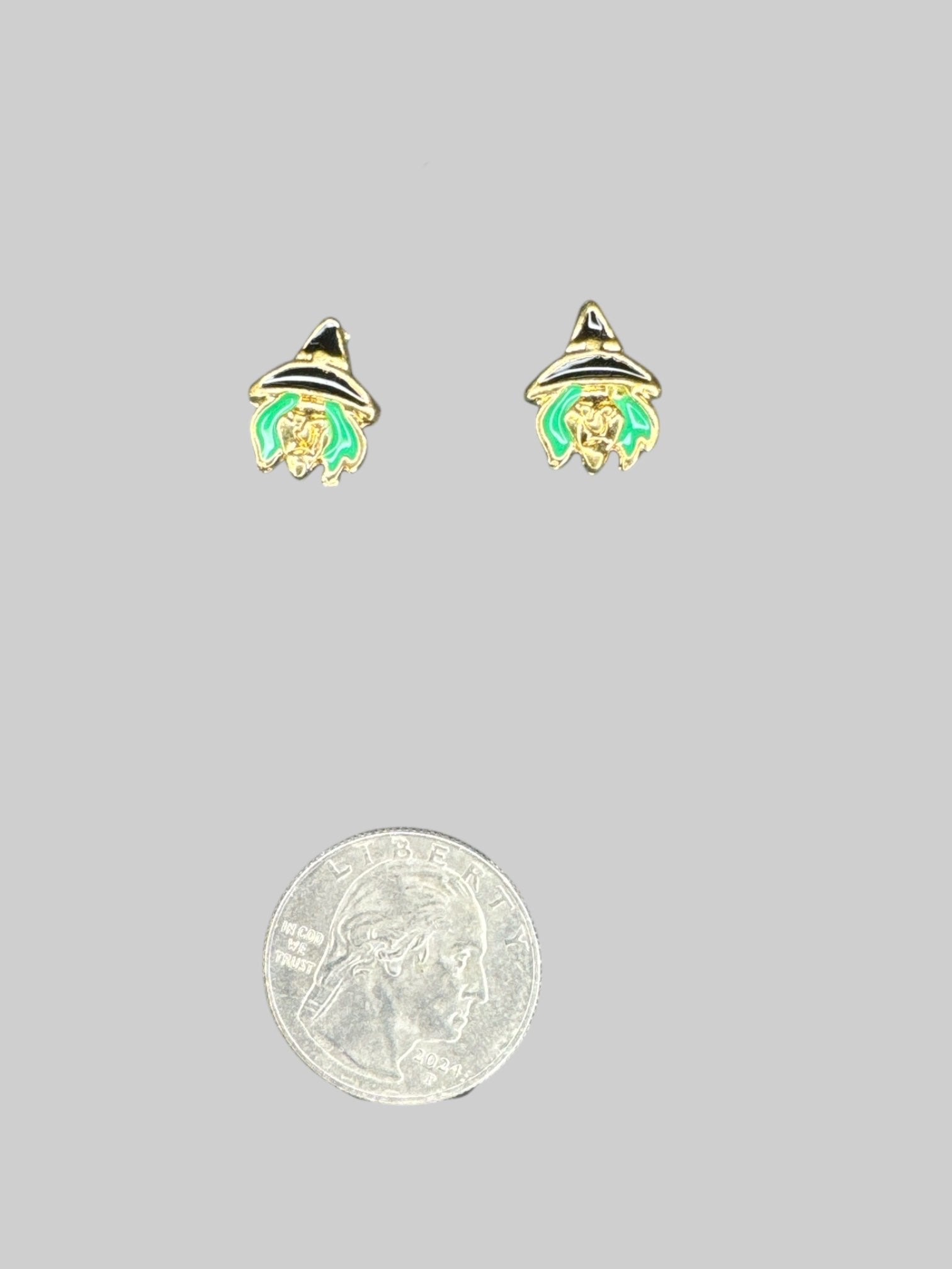 Green hair witch stud earrings