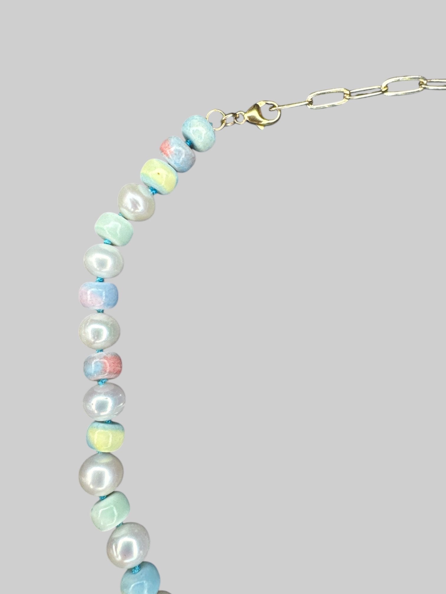 Gold plated necklace with freshwater pearls