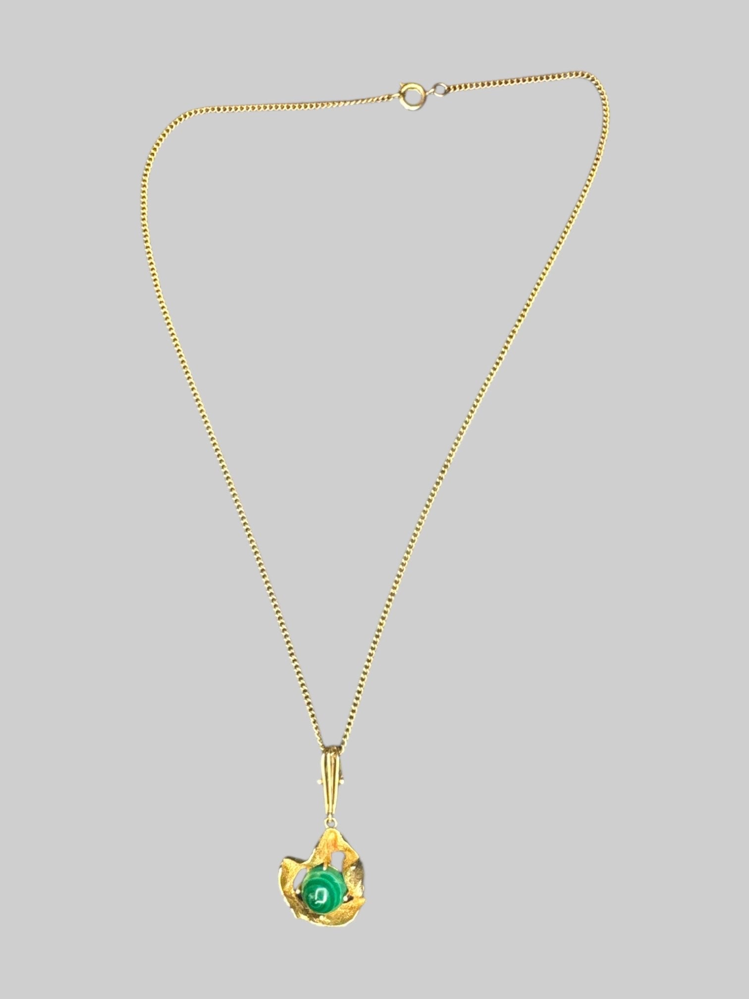 Brass necklace with malachite pendant