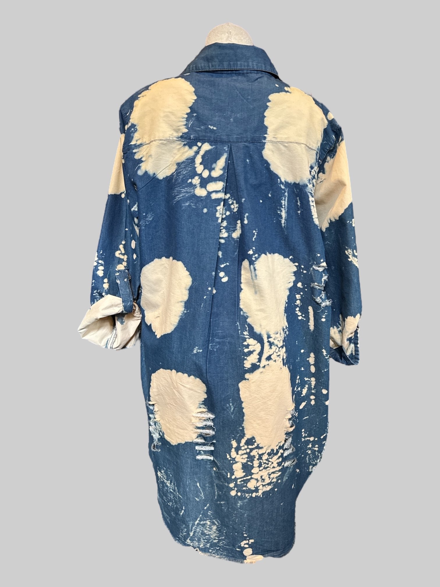 3X Blue and white acid tie dye button up tunic style top with distressed areas