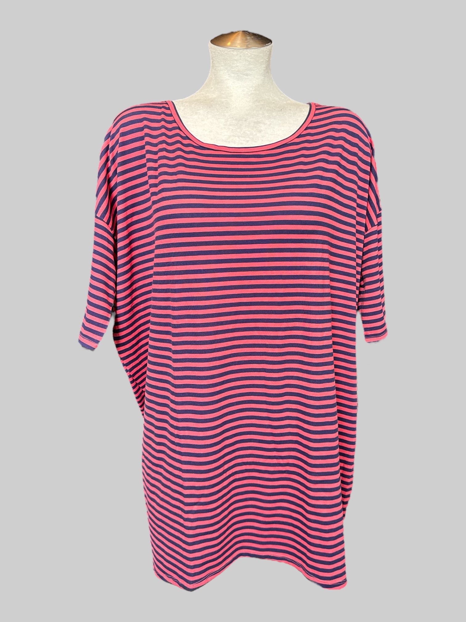 4X NWT flowy pink and blue striped tunic style top