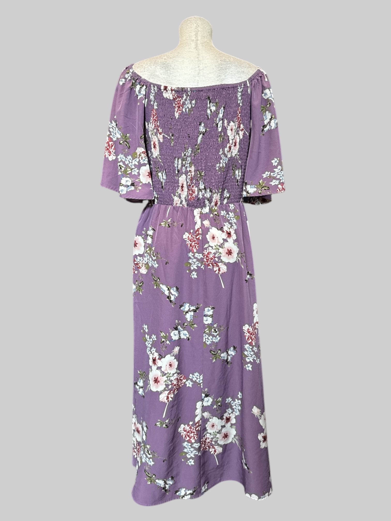 5X Flowy purple dress with shirred top, multi color florals, and flowy sleeves