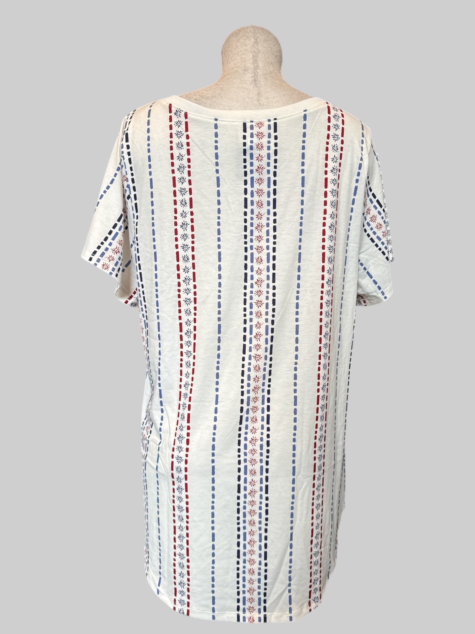 2X White t shirts with geometric blue and red pattern