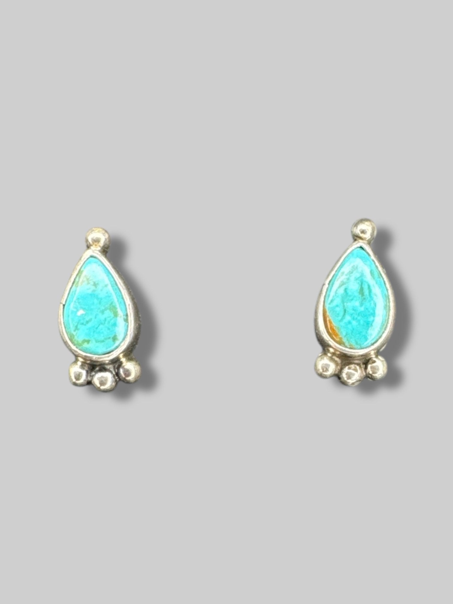 925 sterling silver and turquoise studs