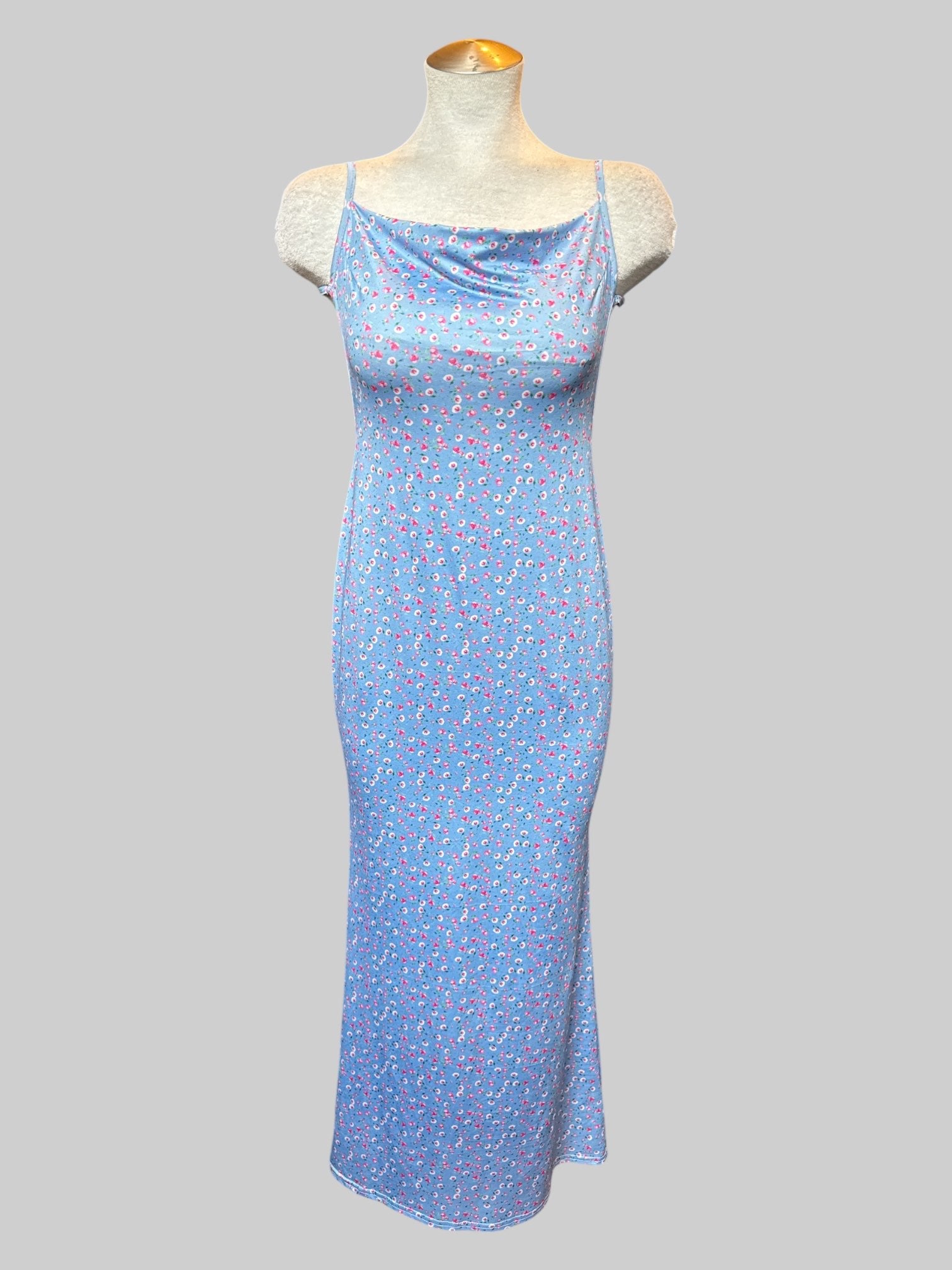 M Light blue floral dress with drip neckline and spaghetti strap
