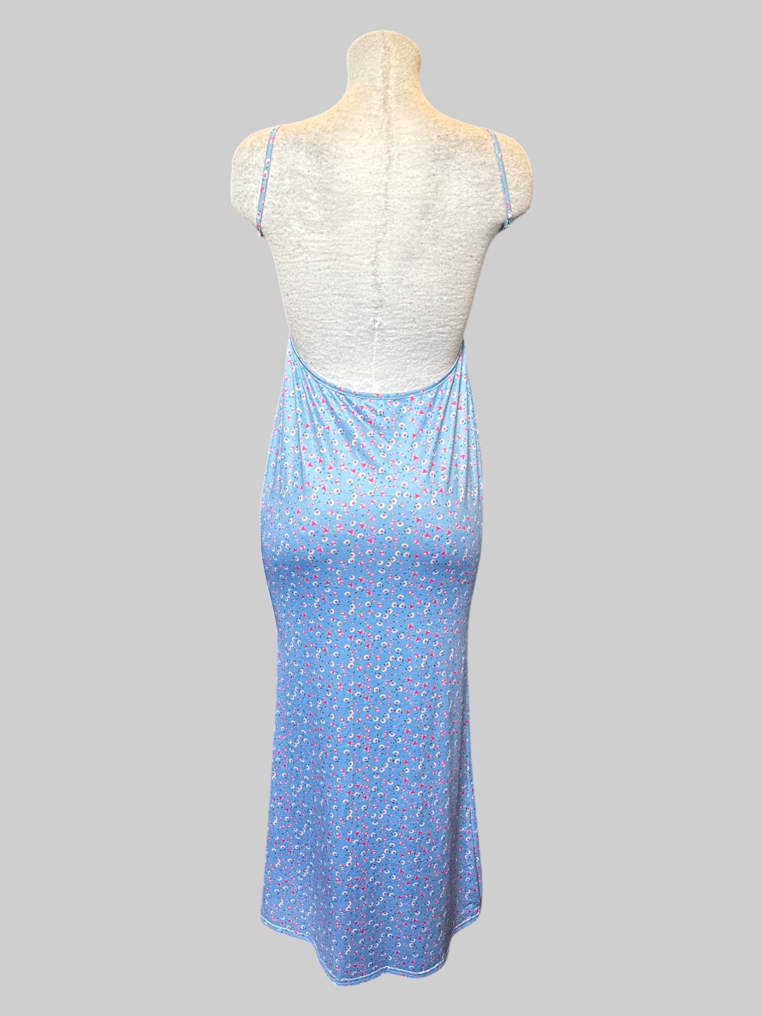 M Light blue floral dress with drip neckline and spaghetti strap