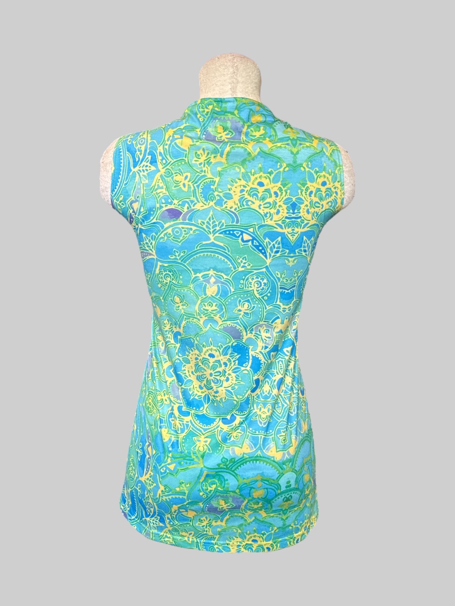 L Green blue and yellow floral sleeveless top with zipper neckline