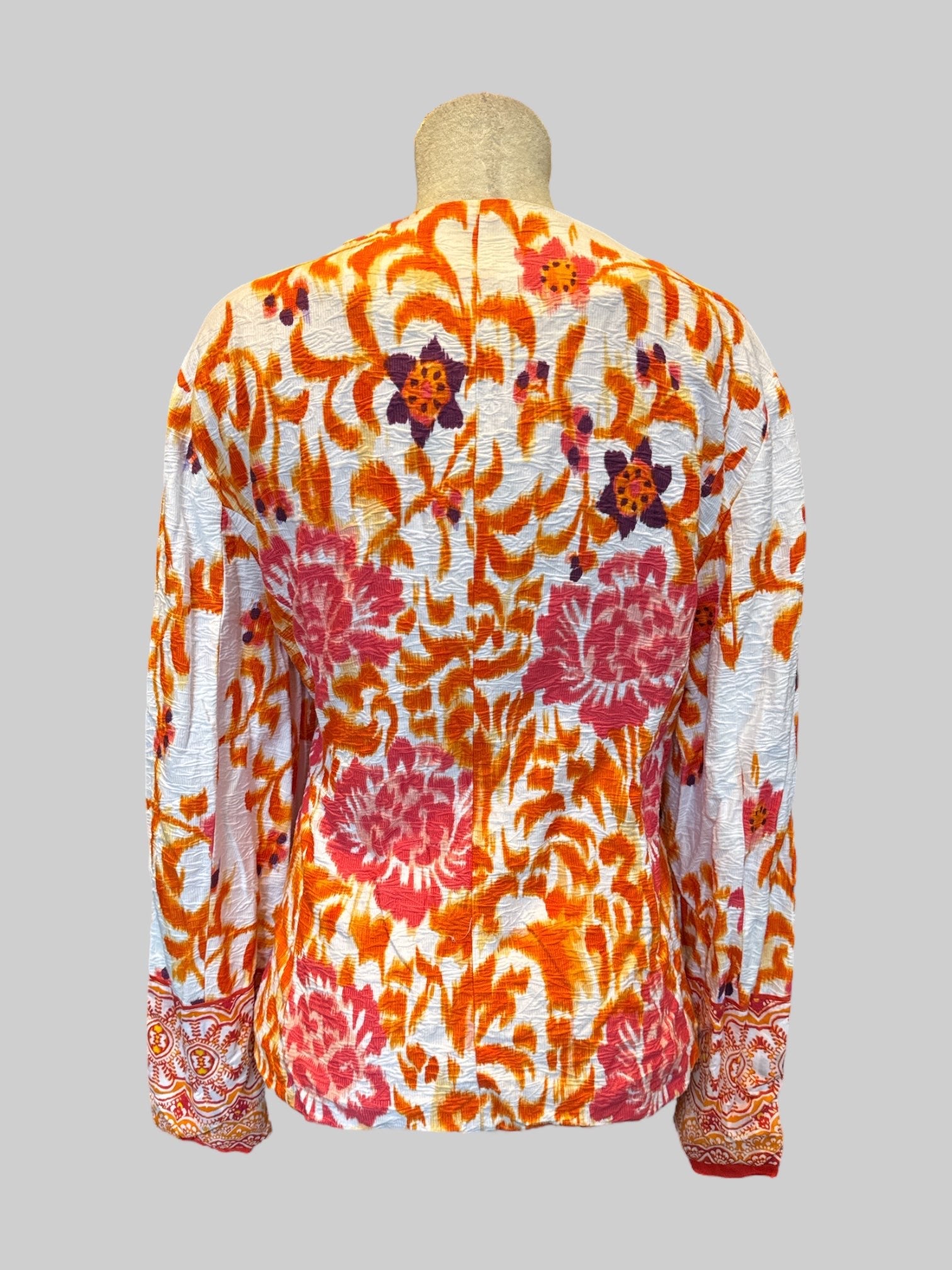 XL White jacket with multicolor, floral dye, tie-dye, lining, and hook closures